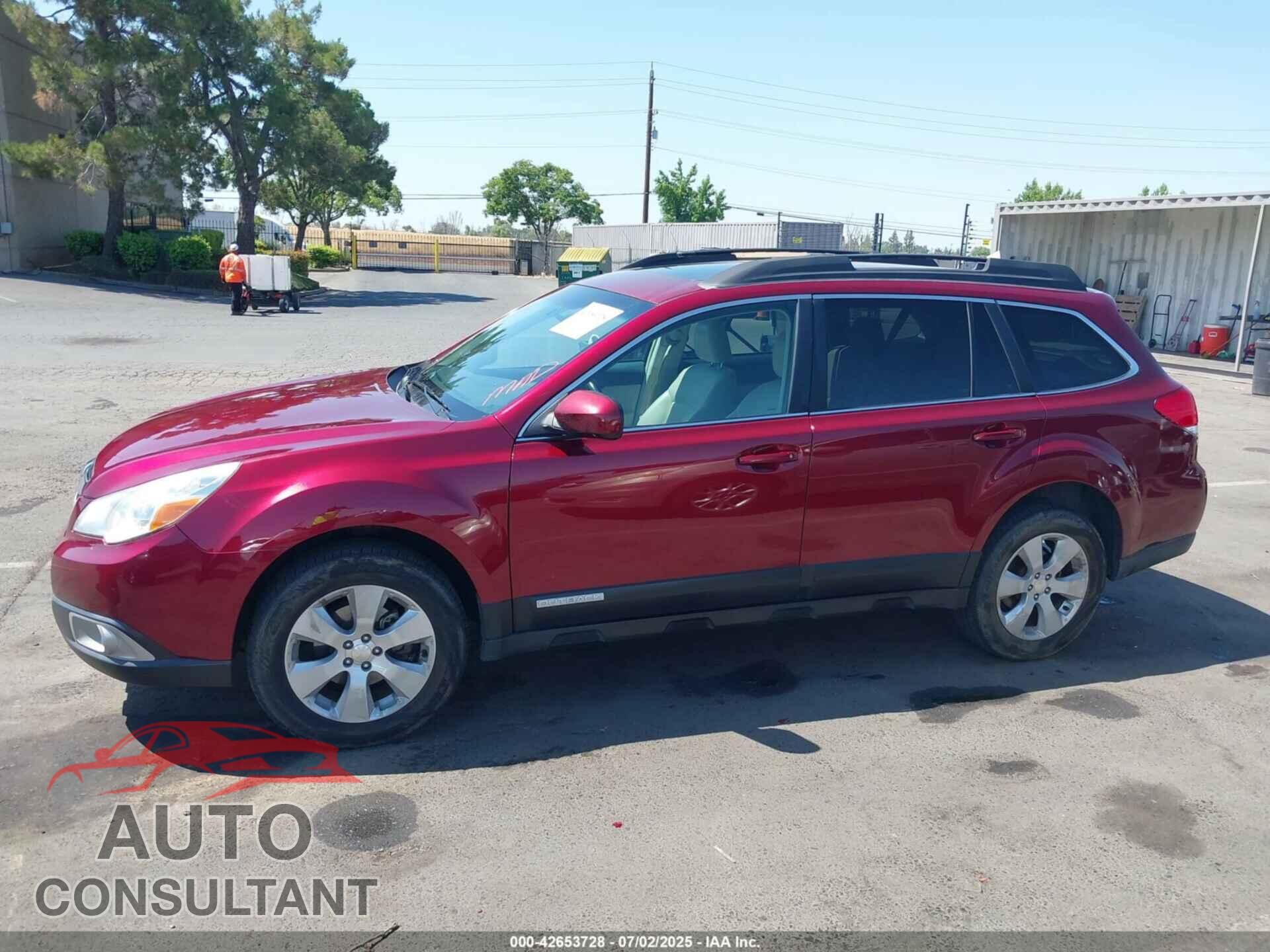 SUBARU OUTBACK 2011 - 4S4BRBKC3B3379123