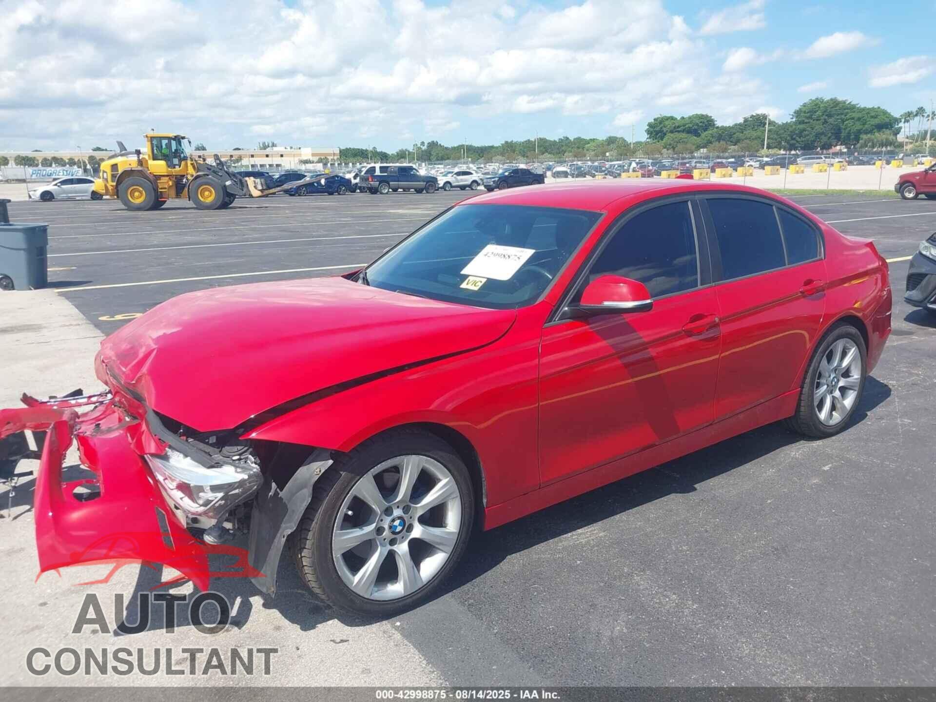 BMW 320I 2014 - WBA3B1C59EK131103