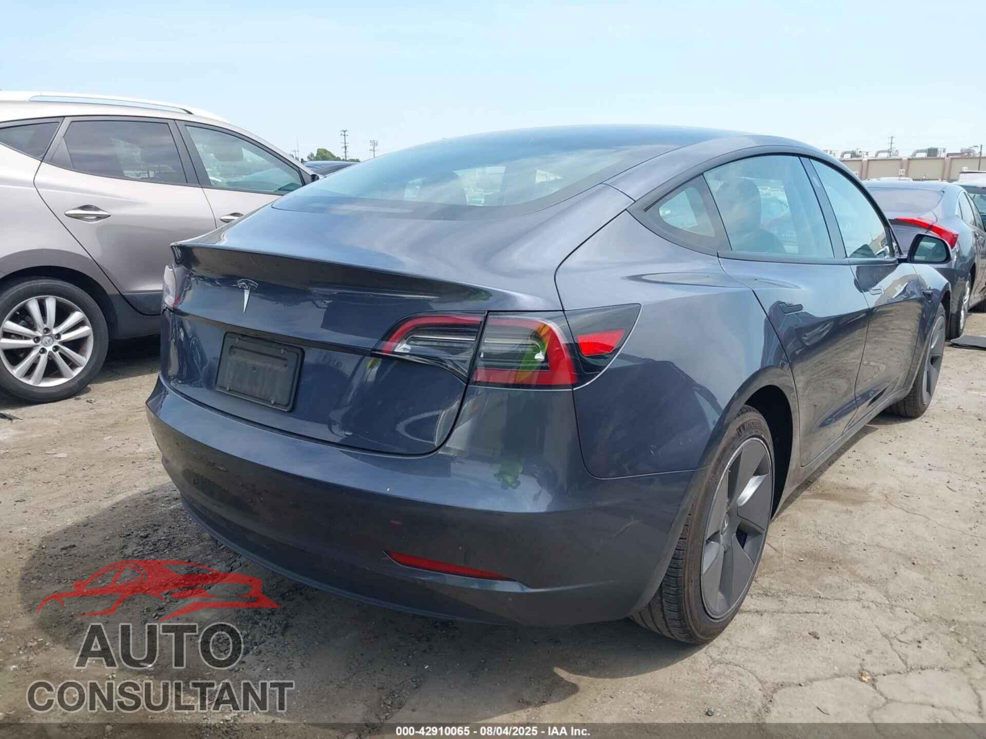 TESLA MODEL 3 2023 - 5YJ3E1EA9PF624736