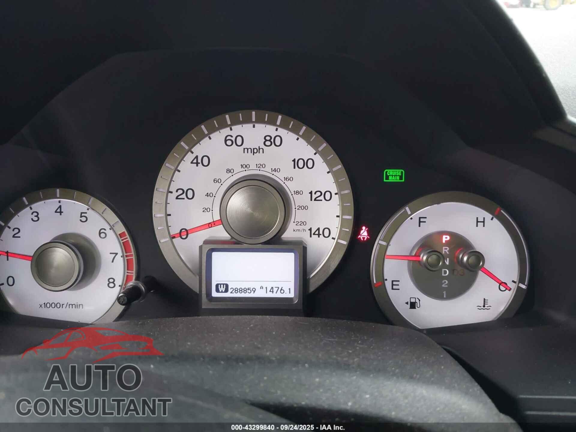 HONDA PILOT 2011 - 5FNYF4H99BB101070