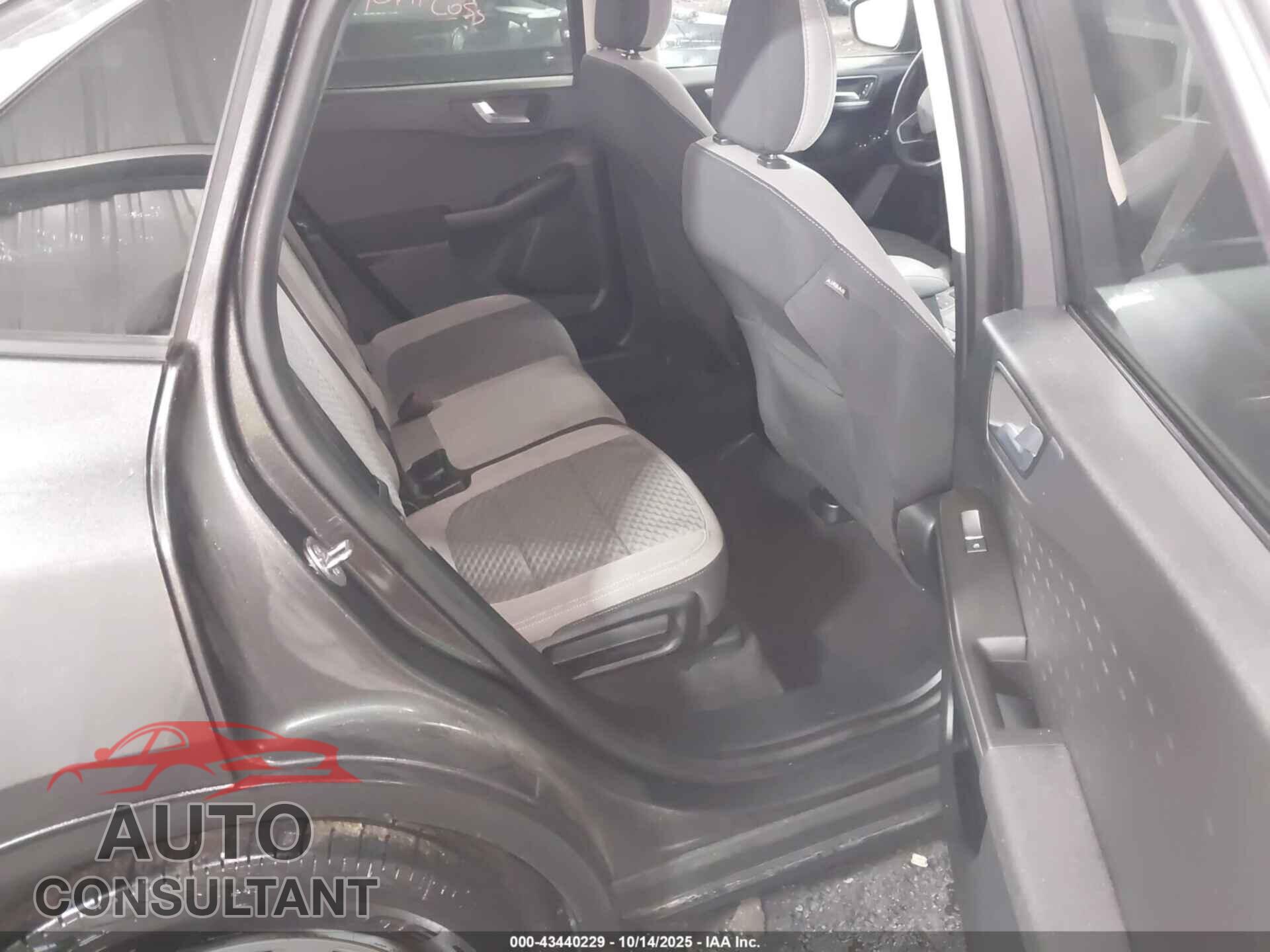 FORD ESCAPE 2020 - 1FMCU9G63LUC49773