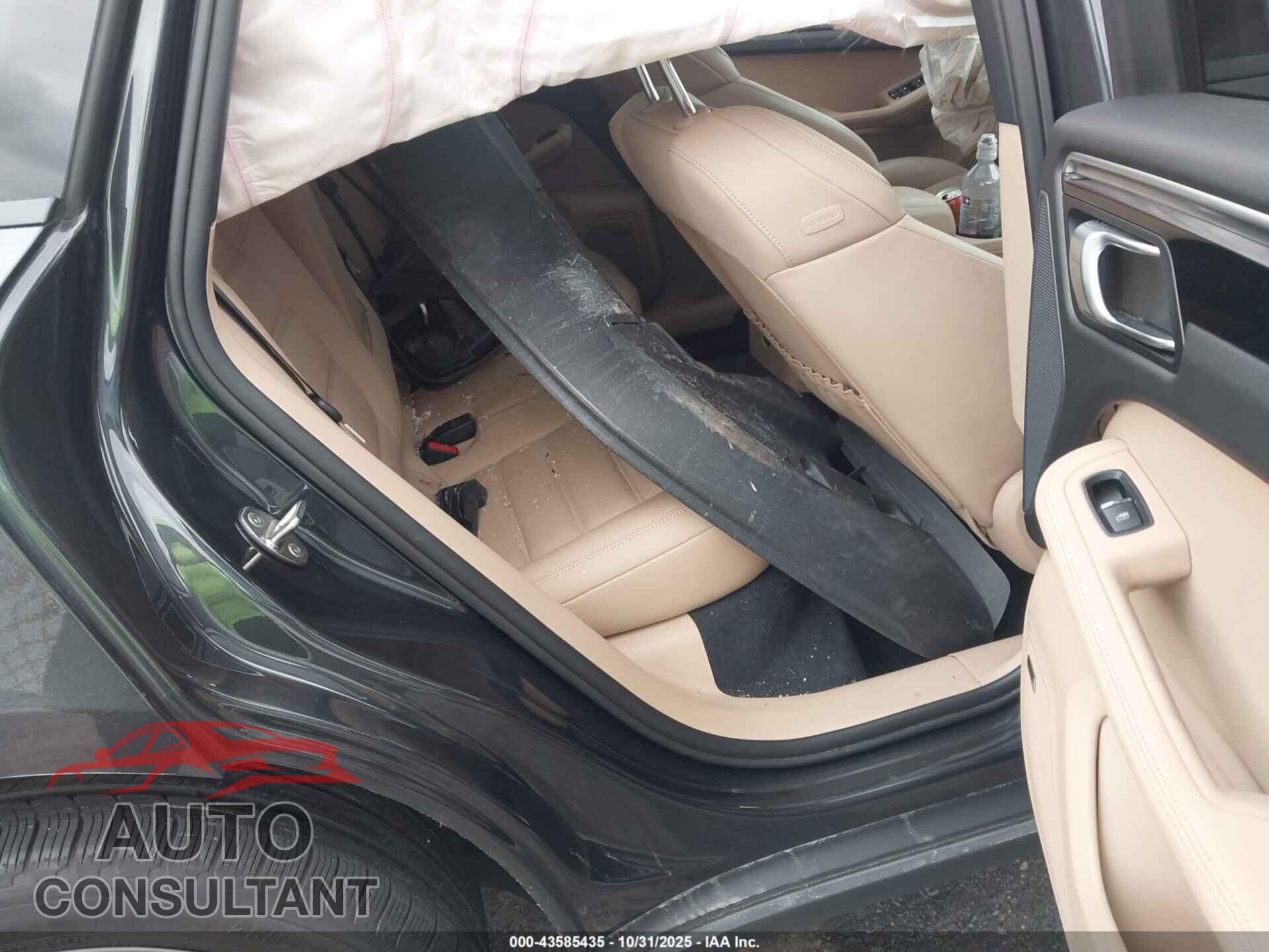 PORSCHE MACAN 2023 - WP1AA2A50PLB01747