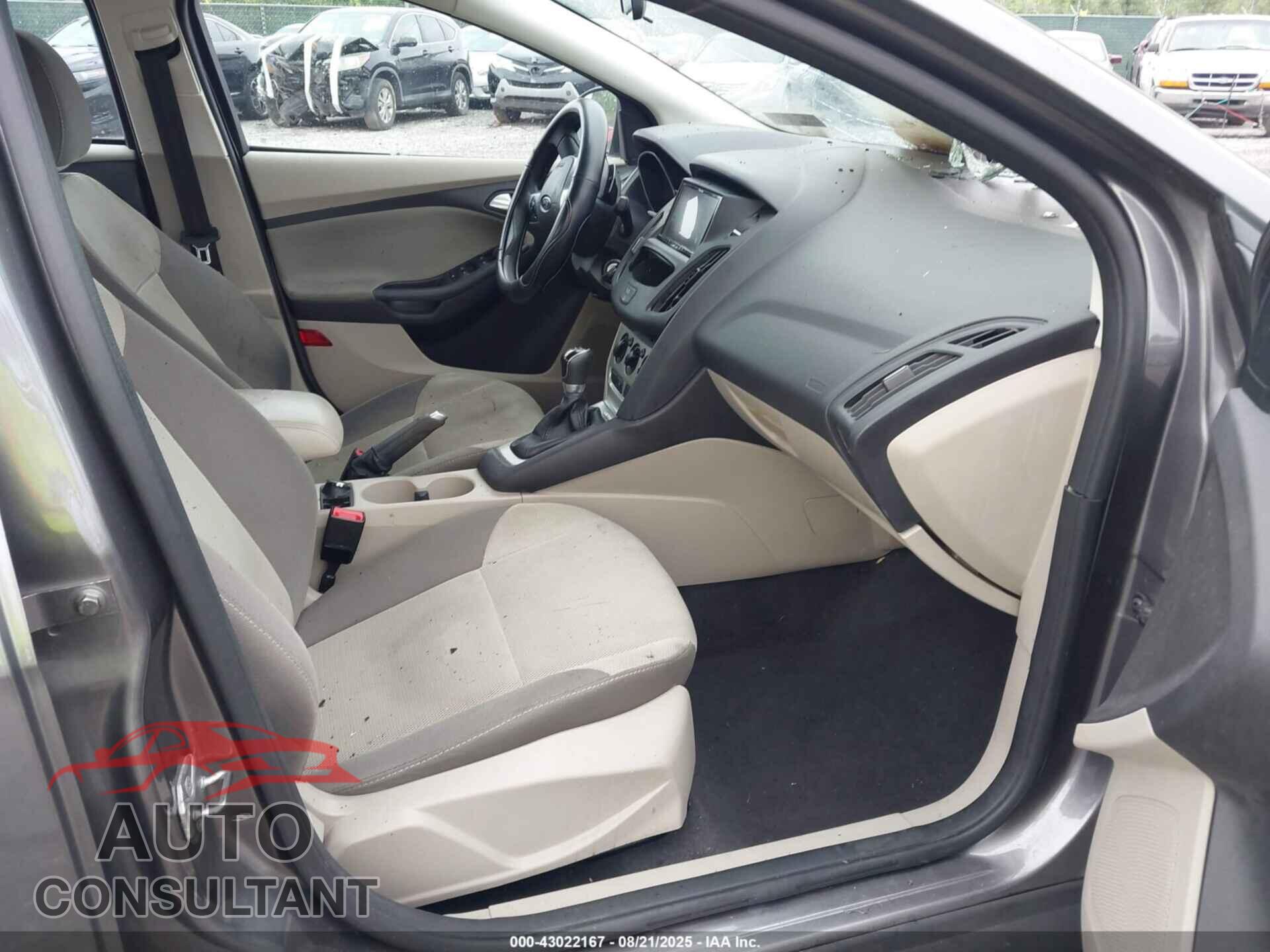 FORD FOCUS 2014 - 1FADP3F23EL445934