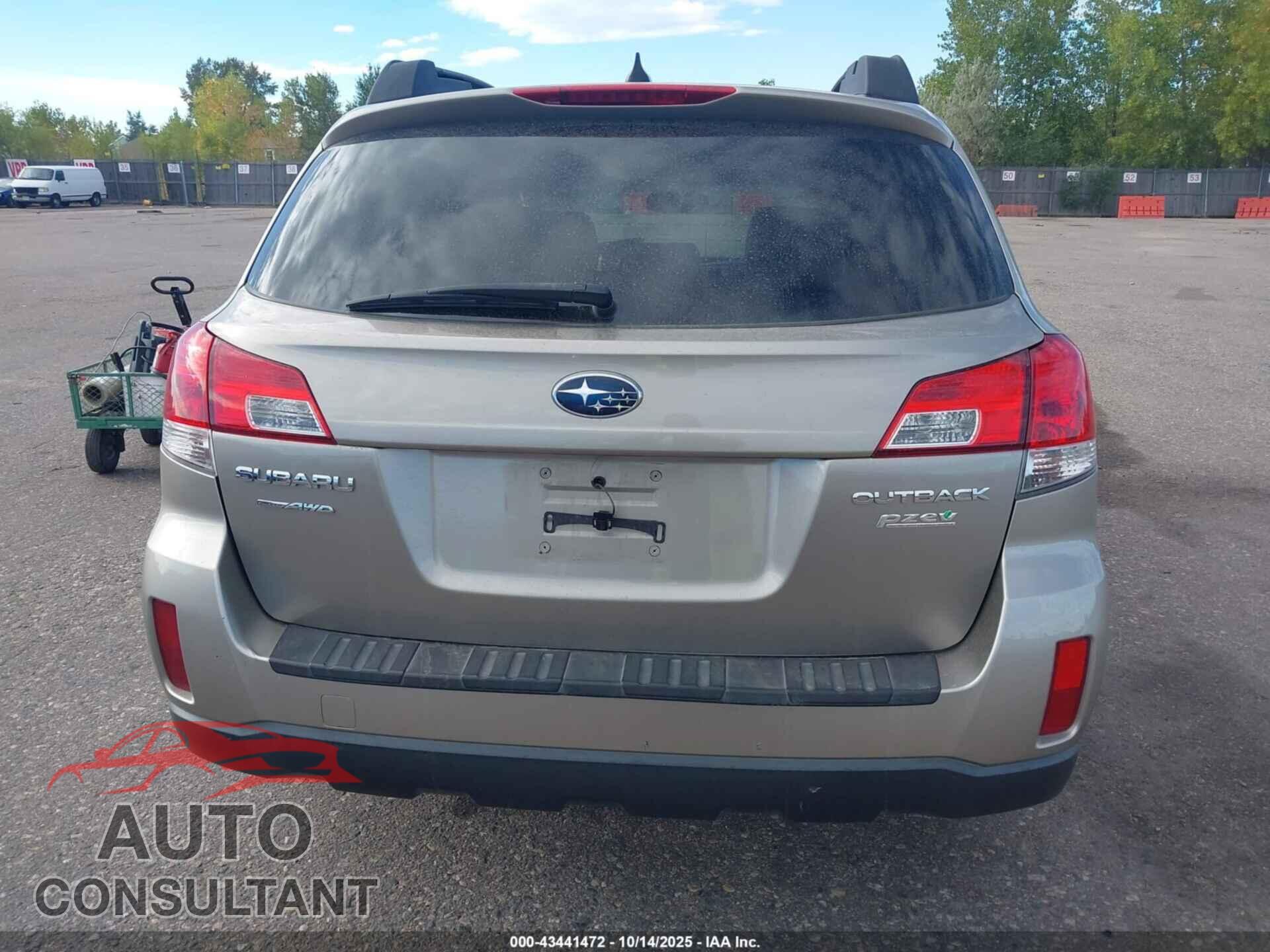 SUBARU OUTBACK 2014 - 4S4BRBKC4E3234225
