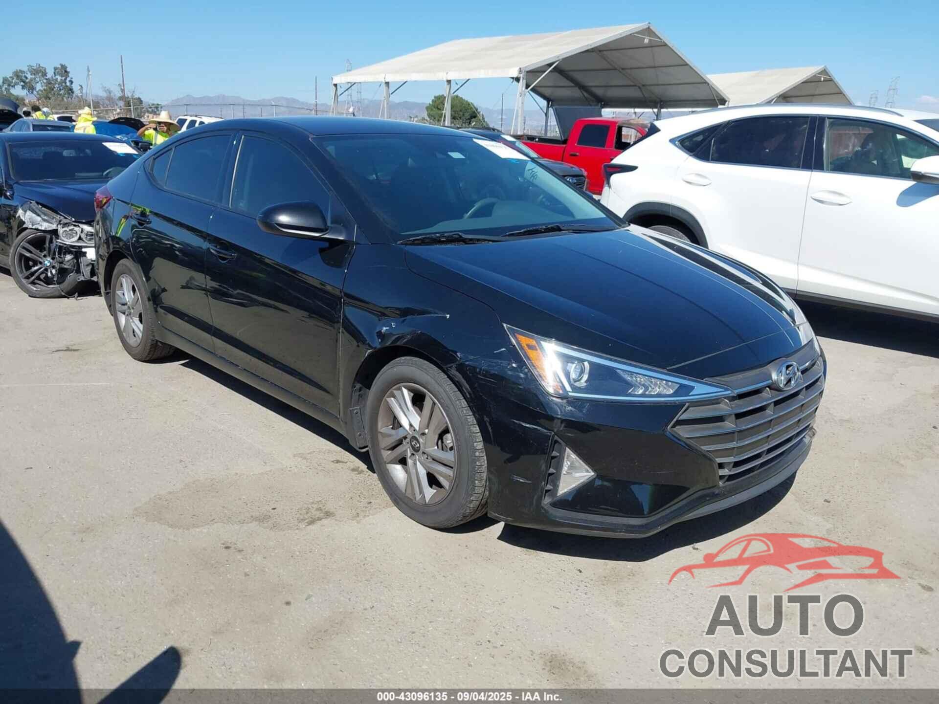HYUNDAI ELANTRA 2020 - 5NPD84LF1LH611230