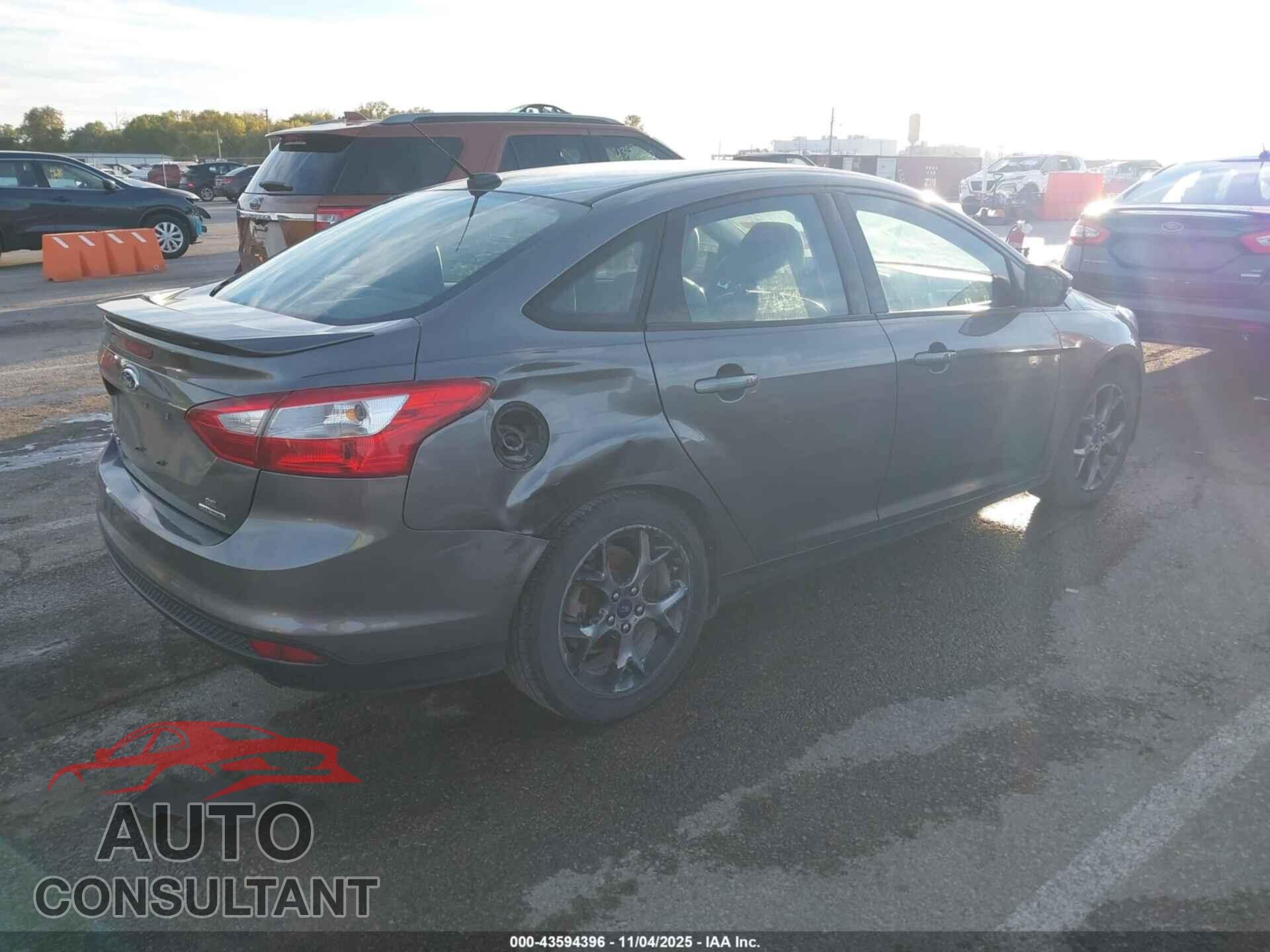 FORD FOCUS 2014 - 1FADP3F26EL197047