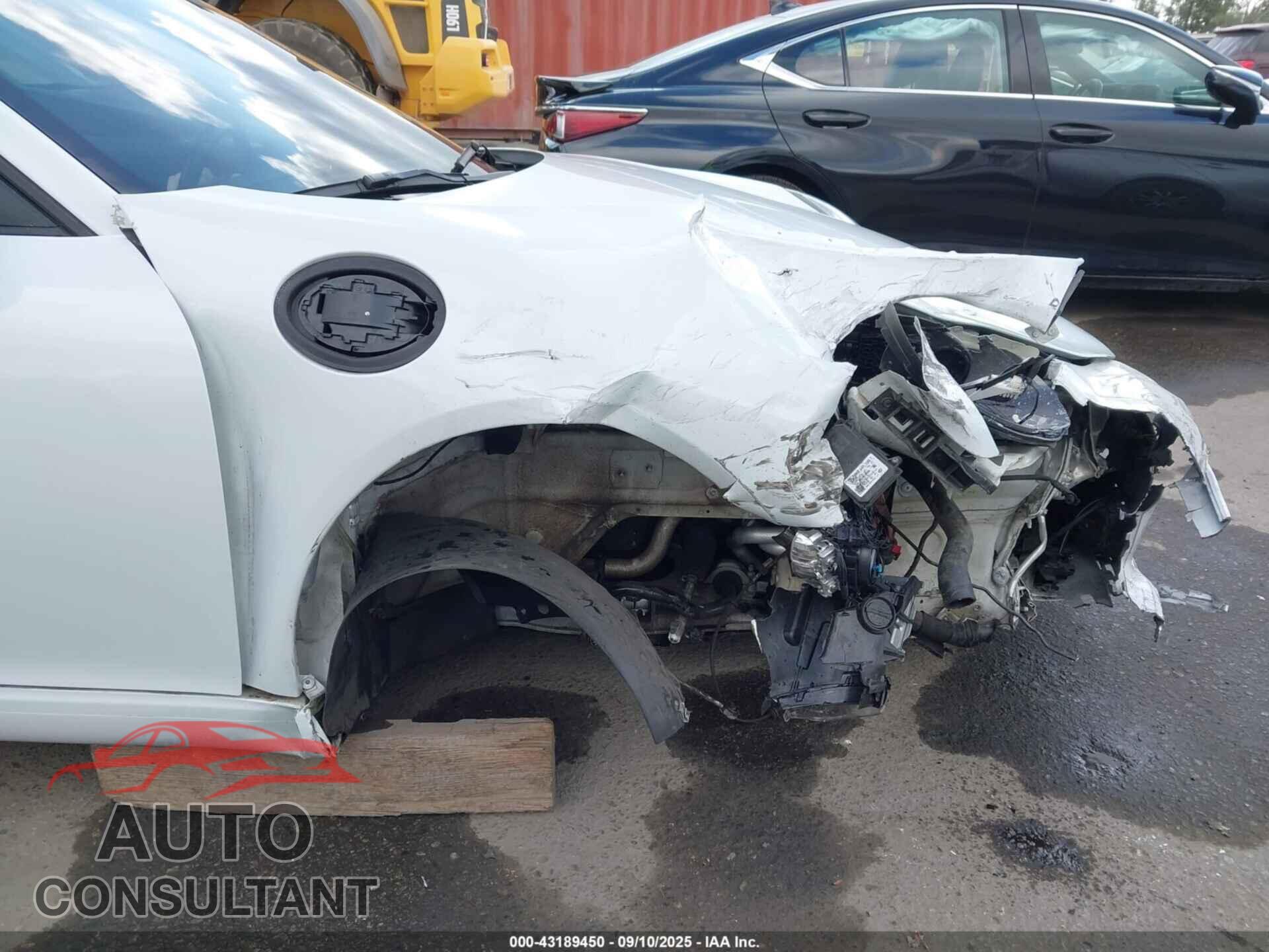 PORSCHE 911 2017 - WP0CA2A93HS141566