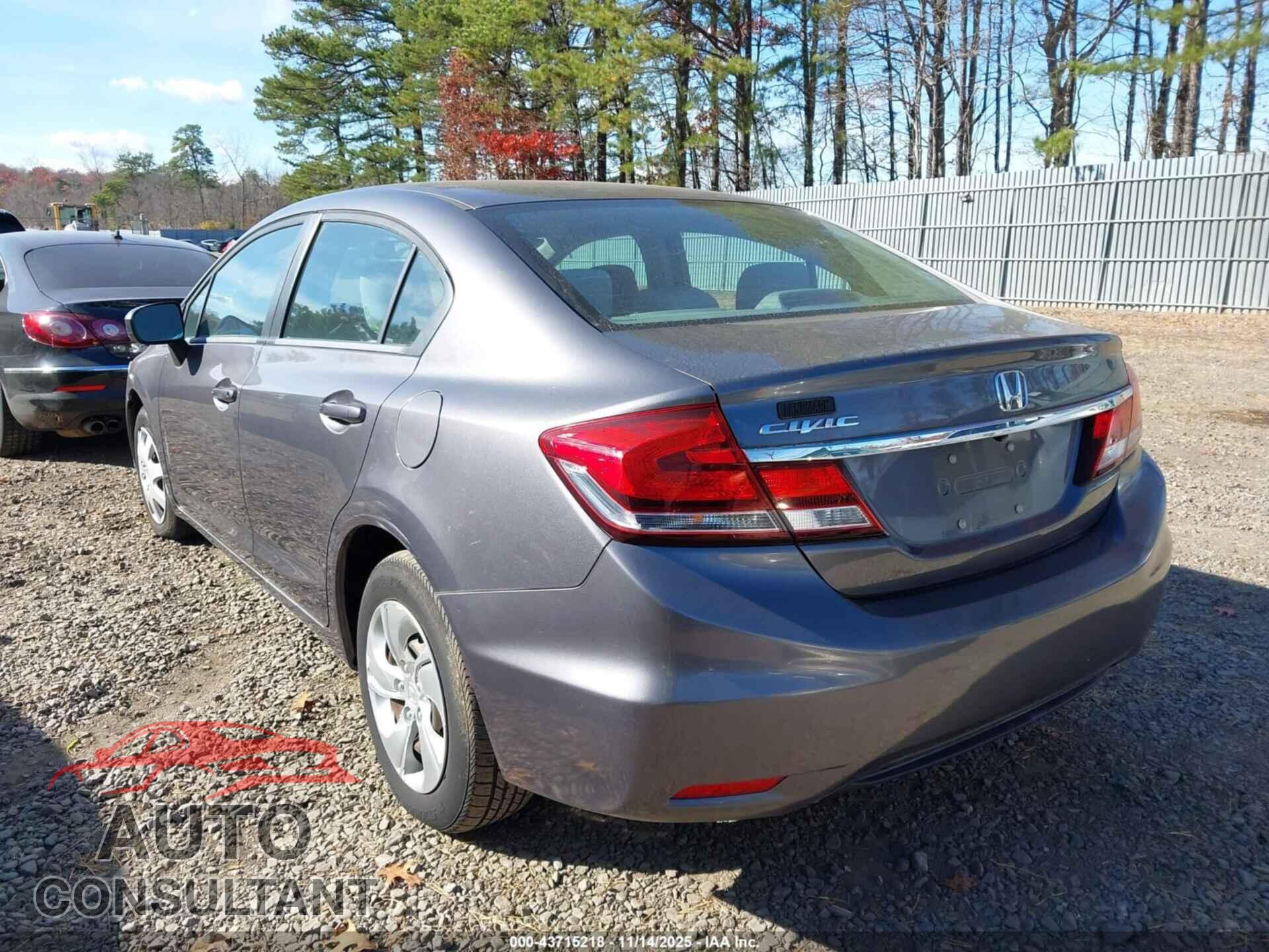 HONDA CIVIC 2014 - 19XFB2F53EE028439