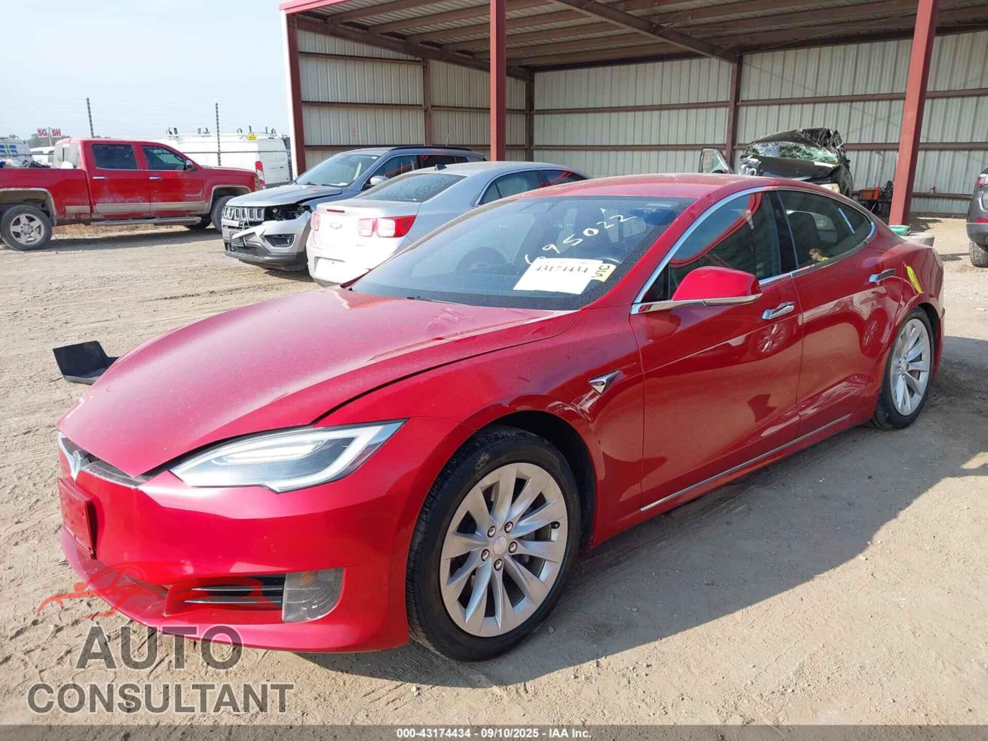 TESLA MODEL S 2017 - 5YJSA1E26HF194780
