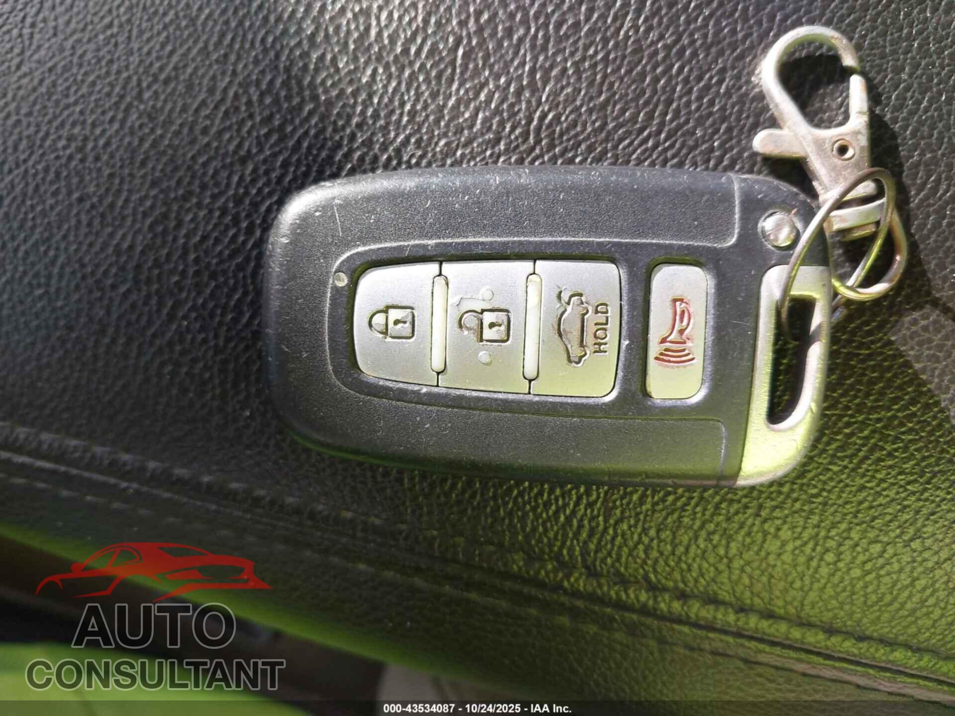 KIA OPTIMA 2011 - KNAGN4A63B5141478