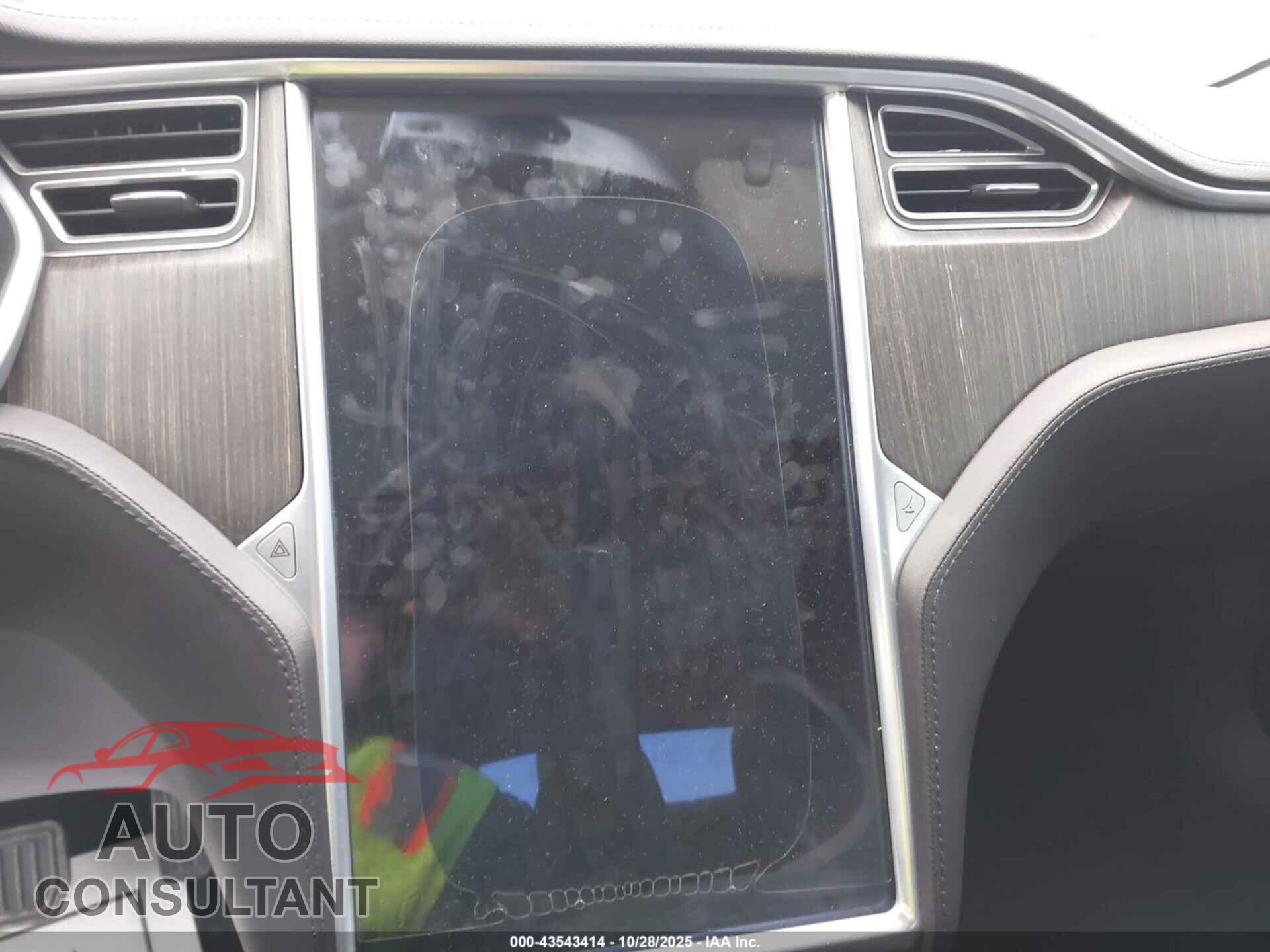 TESLA MODEL S 2013 - 5YJSA1BG8DFP11085
