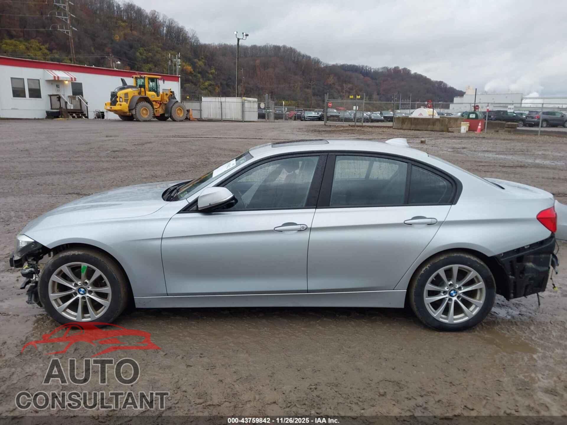 BMW 320I 2016 - WBA8E5G58GNU19131