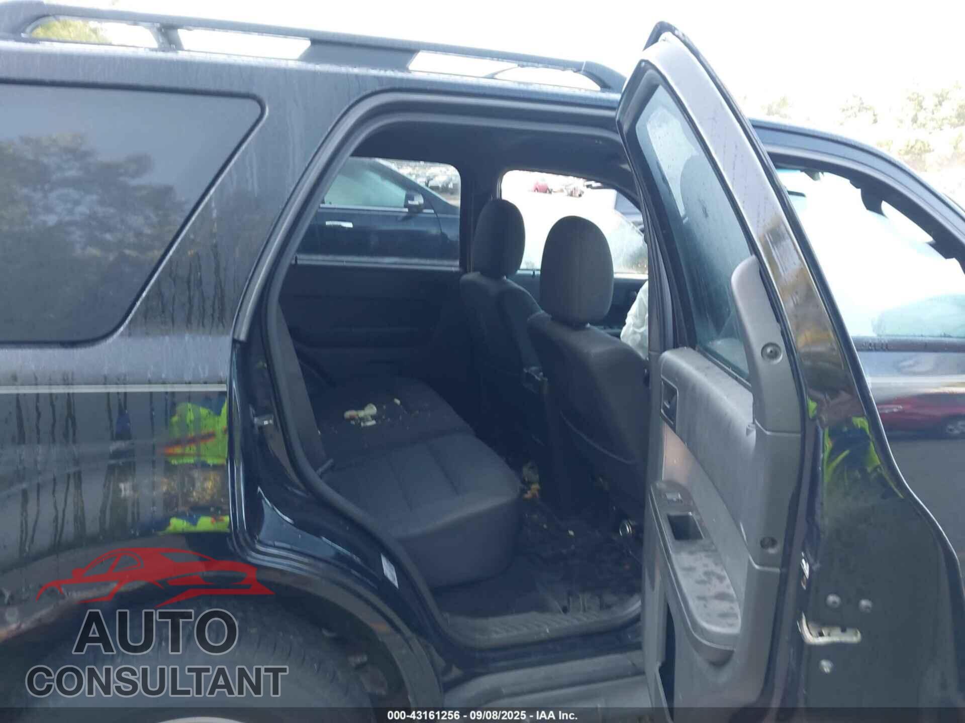 FORD ESCAPE 2012 - 1FMCU9D7XCKB84641