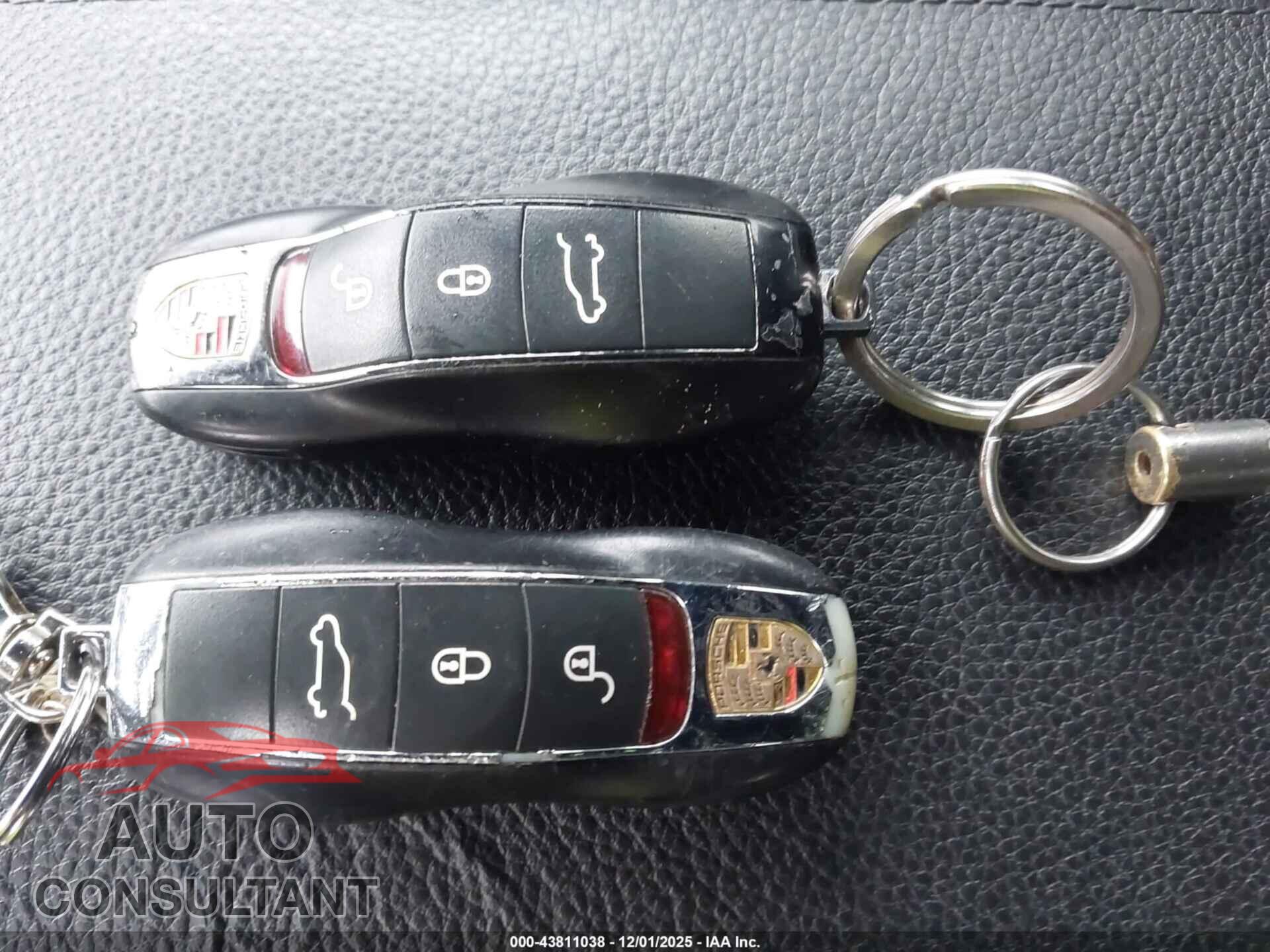 PORSCHE CAYENNE 2012 - WP1AA2A21CLA02886