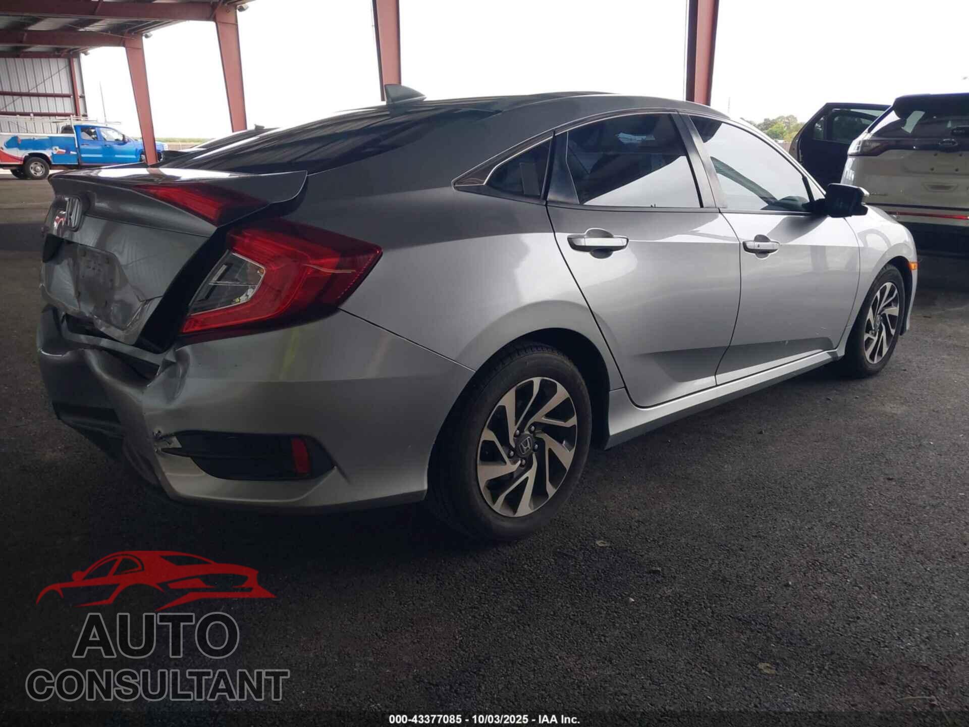 HONDA CIVIC 2017 - 19XFC2F75HE220982