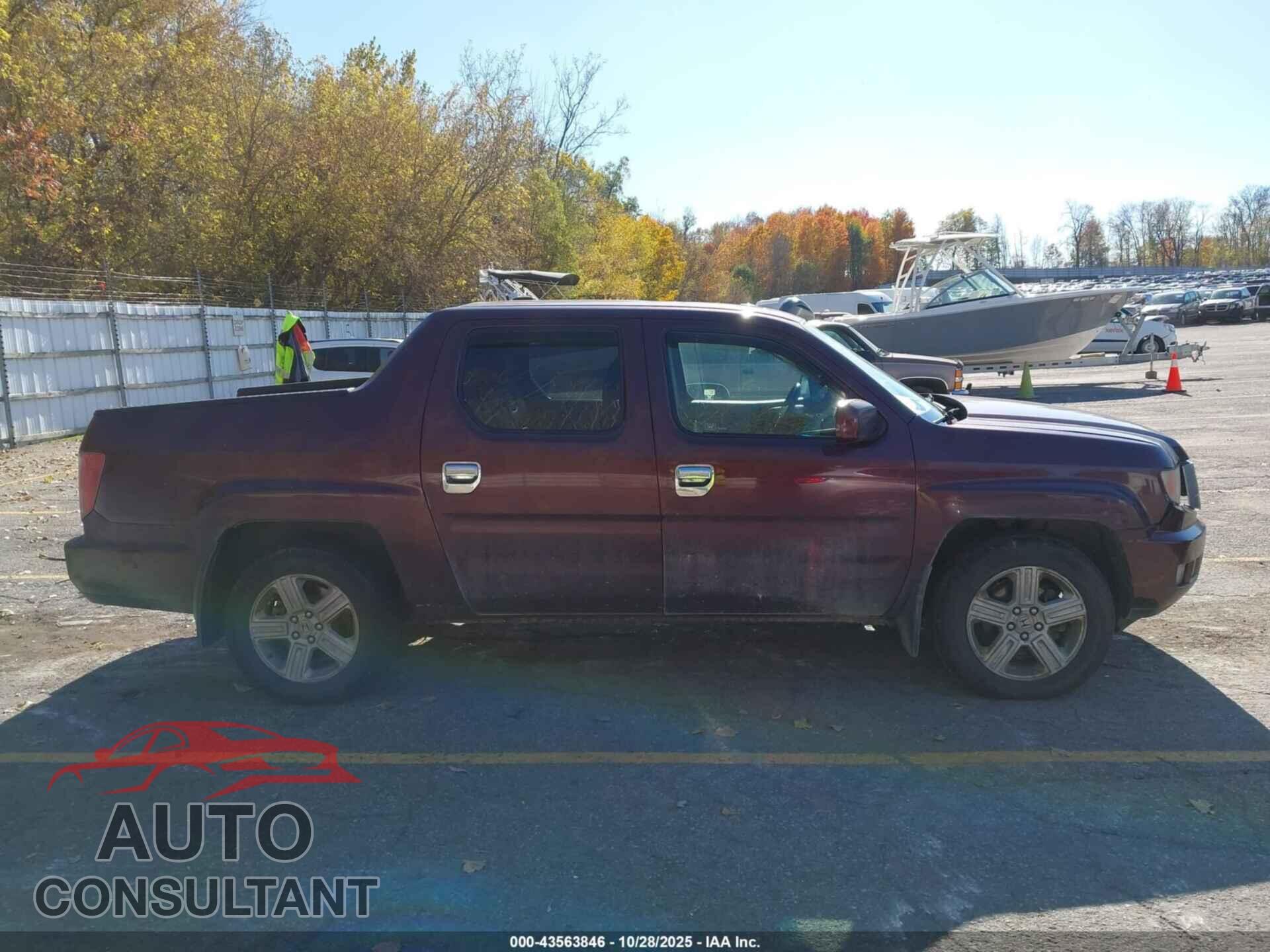 HONDA RIDGELINE 2011 - 5FPYK1F56BB001137