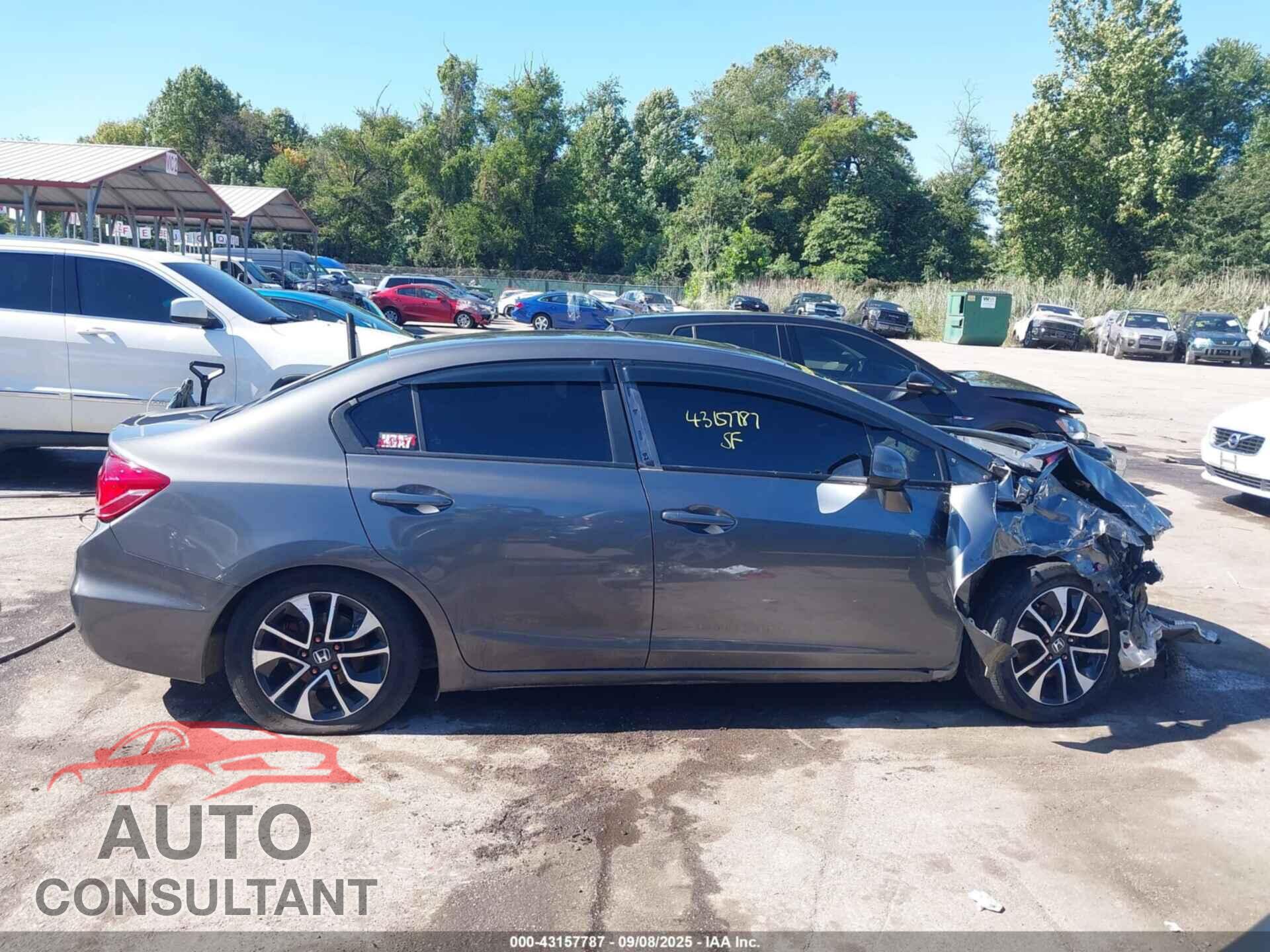 HONDA CIVIC 2013 - 2HGFB2F87DH513357