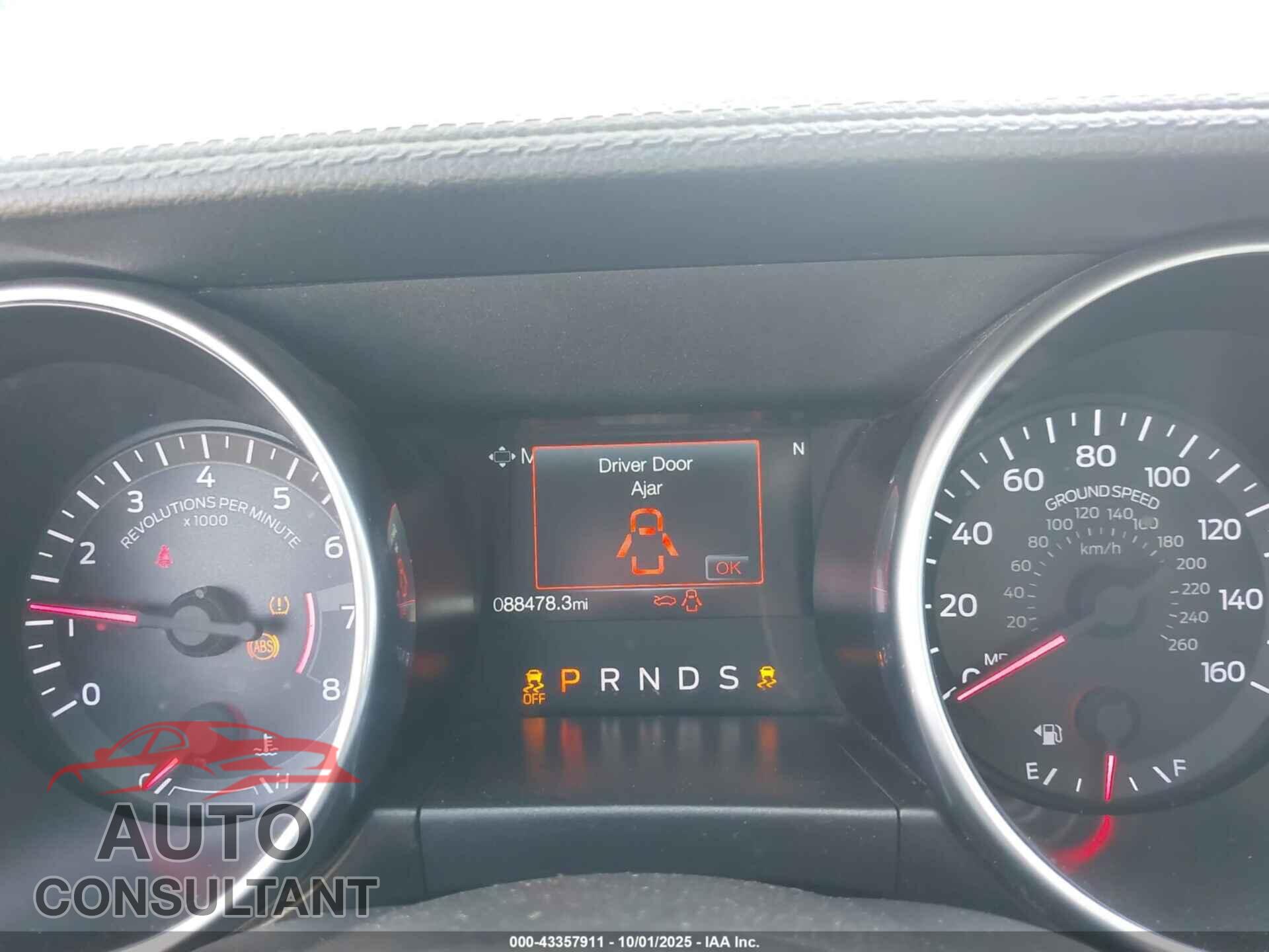 FORD MUSTANG 2019 - 1FA6P8TH9K5169712
