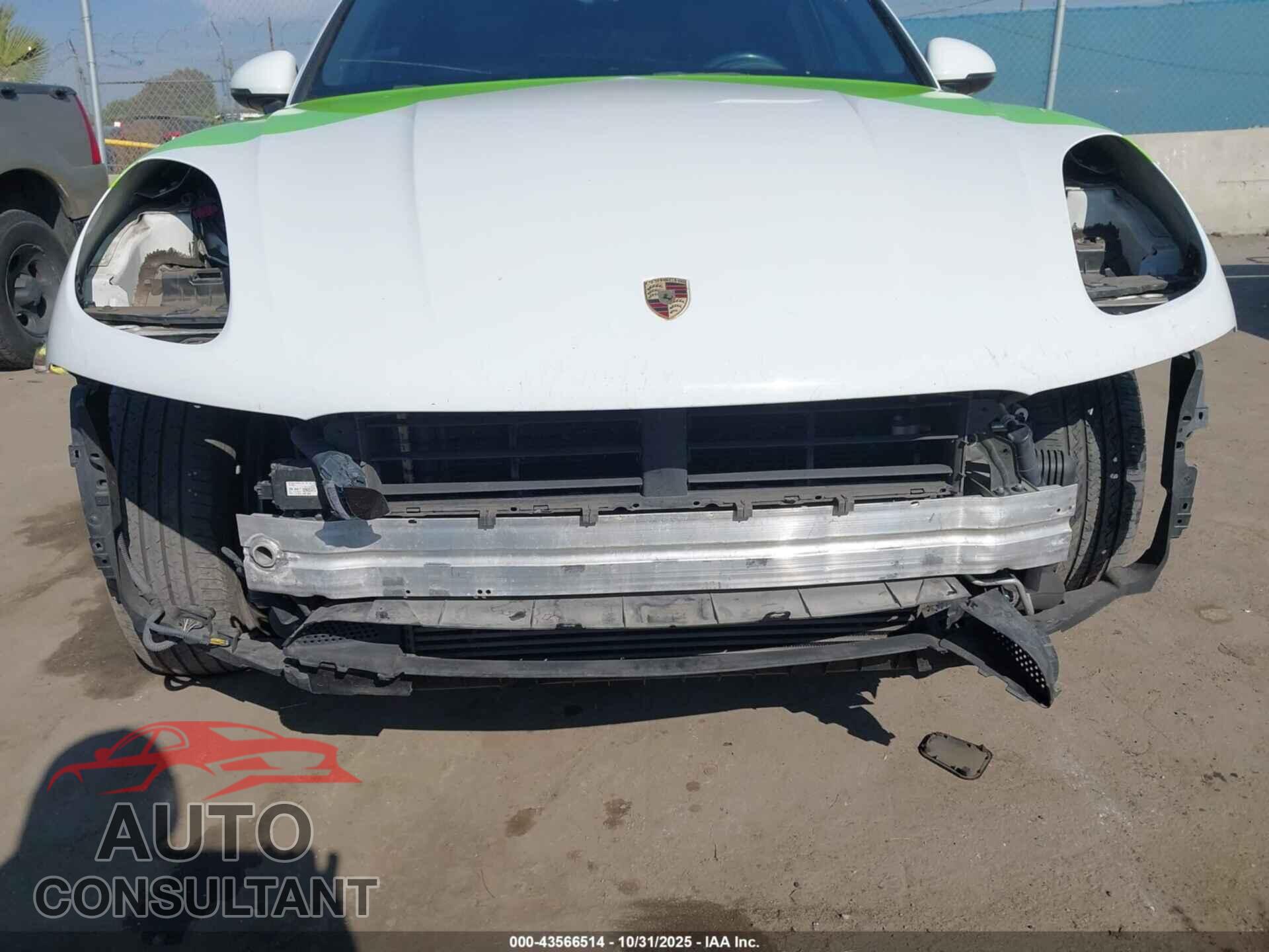 PORSCHE MACAN 2017 - WP1AA2A55HLB00806