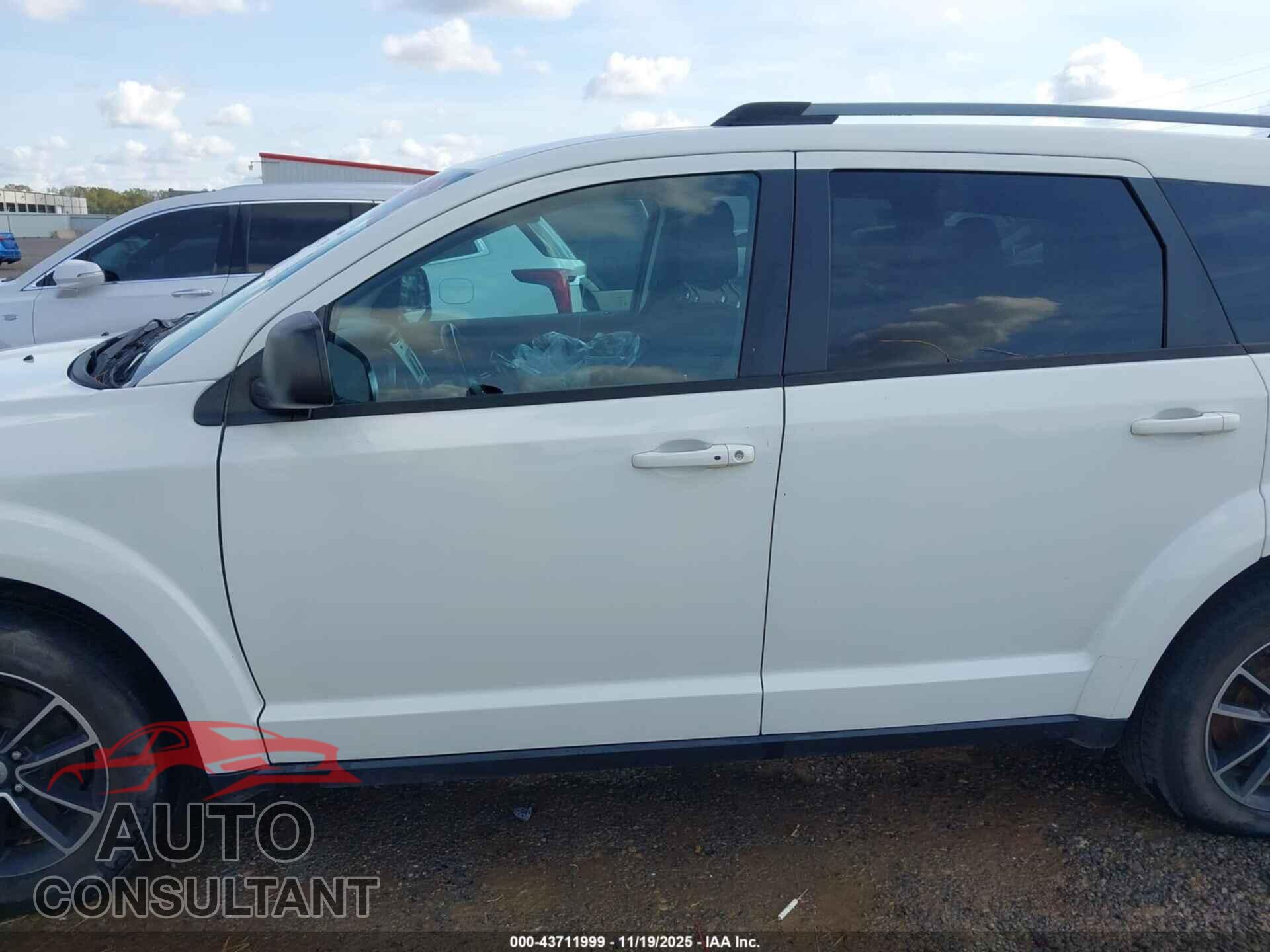 DODGE JOURNEY 2017 - 3C4PDCAB8HT599734