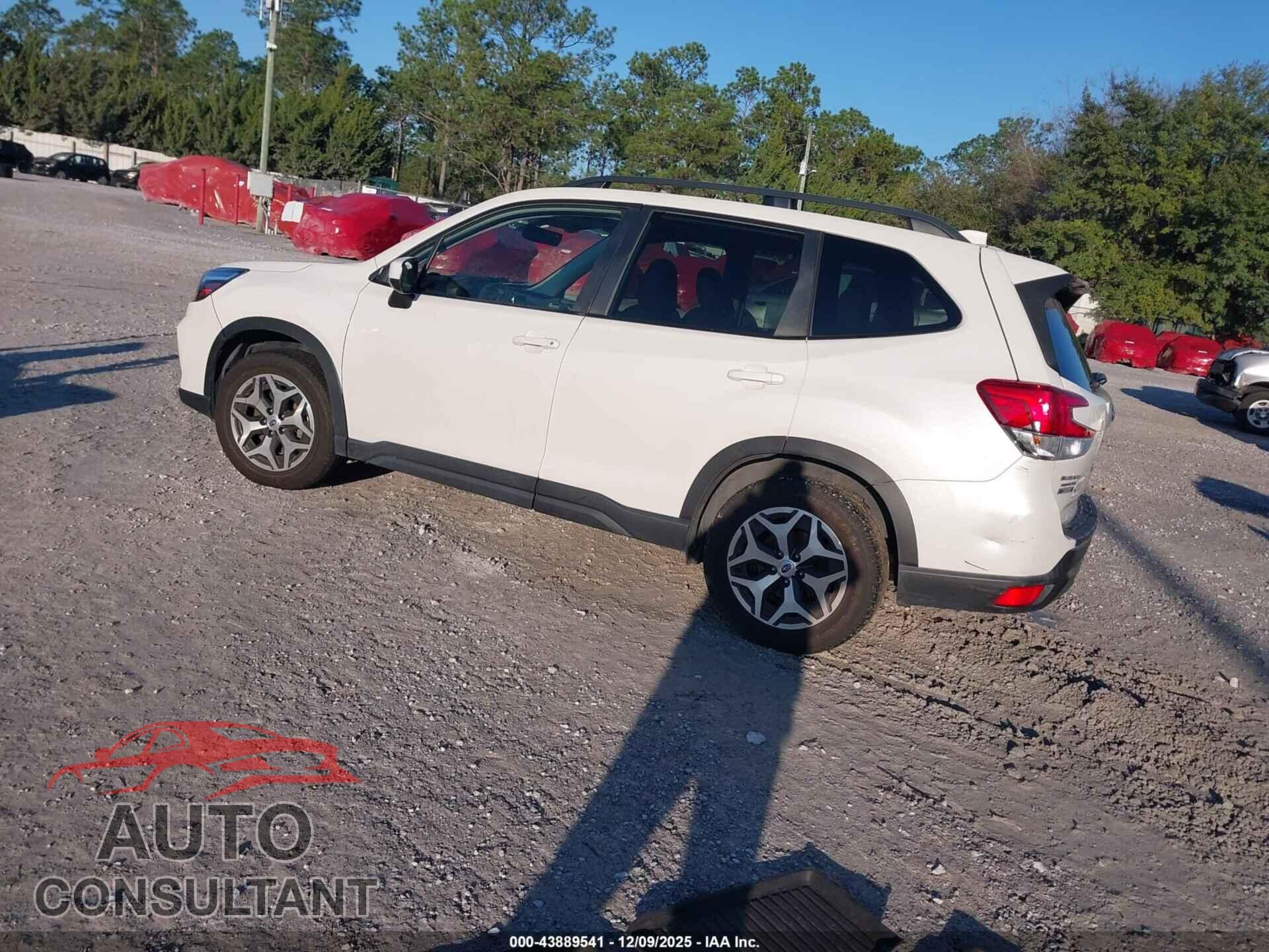 SUBARU FORESTER 2019 - JF2SKAGC4KH489128