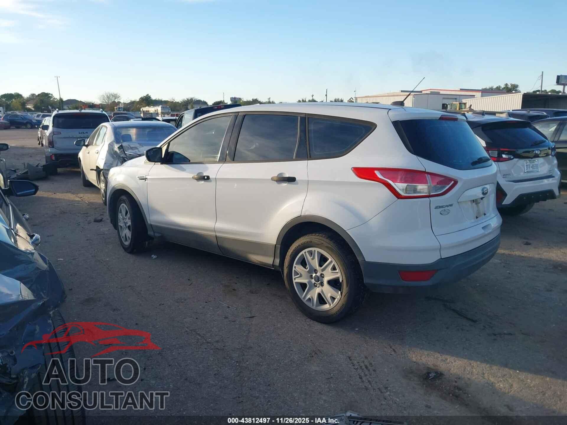 FORD ESCAPE 2016 - 1FMCU0F76GUA38630