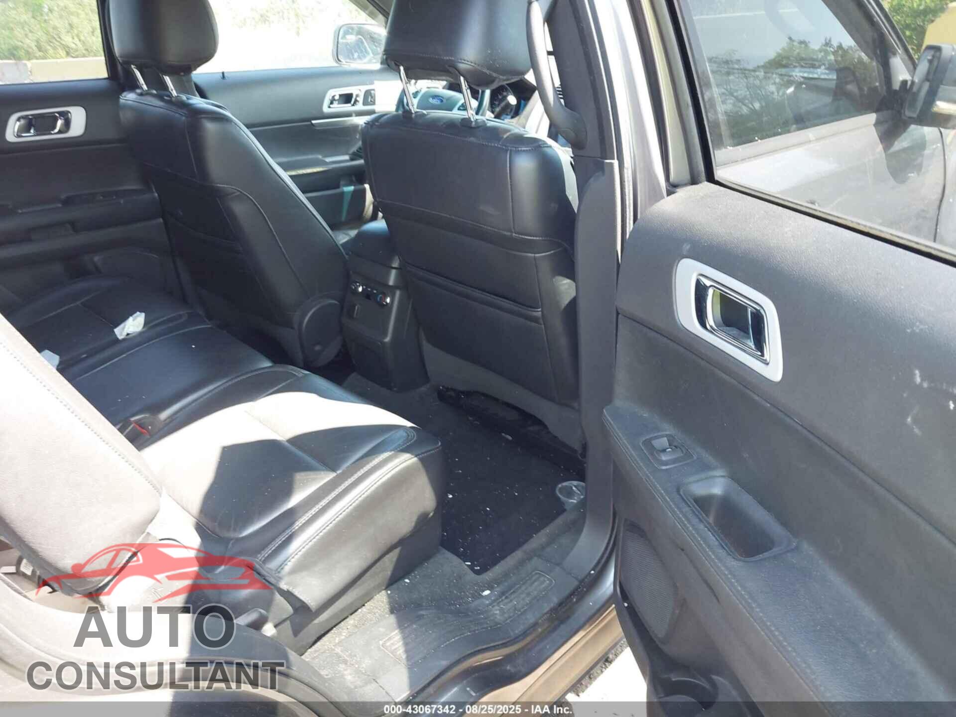 FORD EXPLORER 2011 - 1FMHK8D81BGA37169
