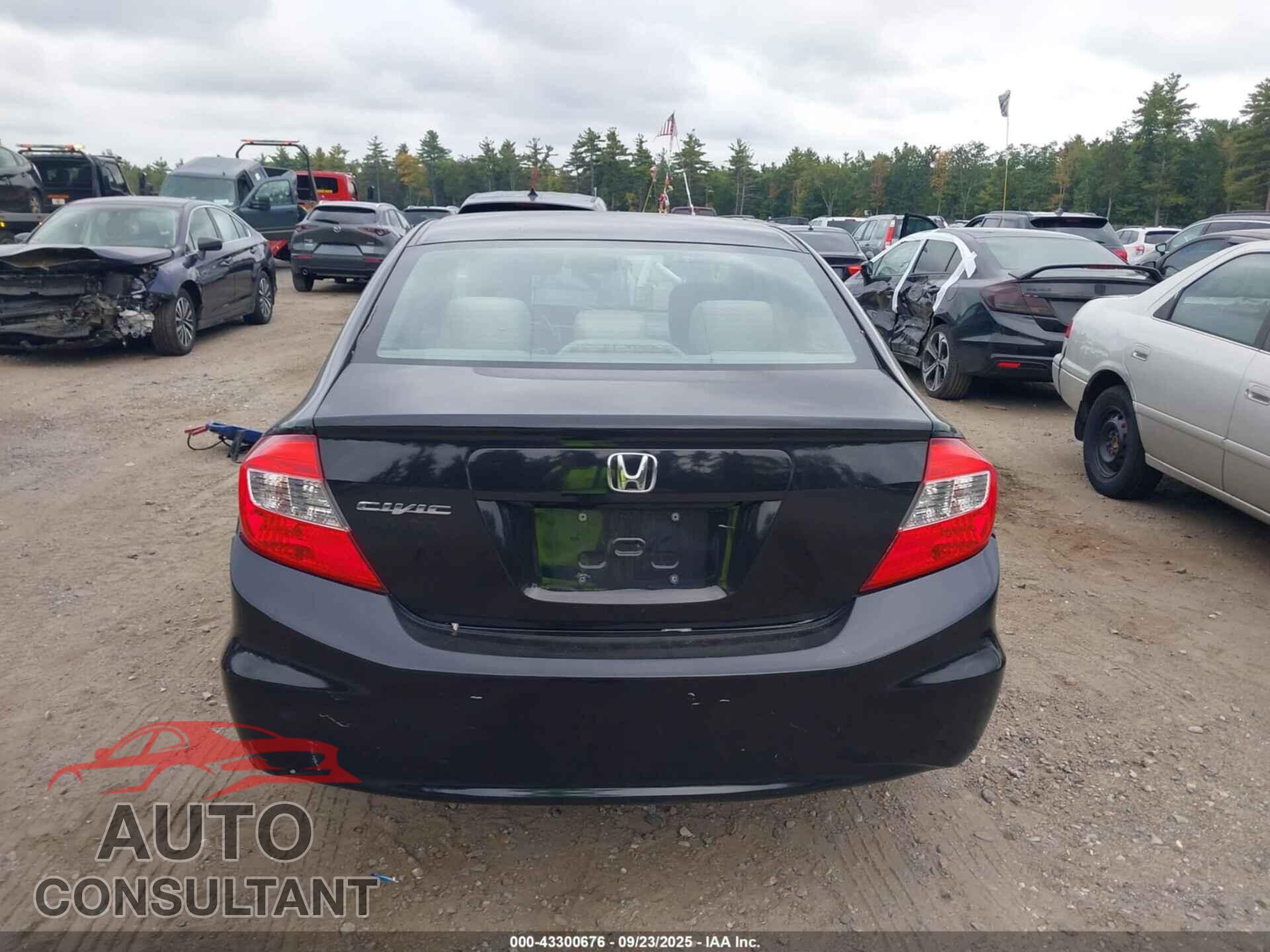 HONDA CIVIC 2012 - 2HGFB2F55CH599269