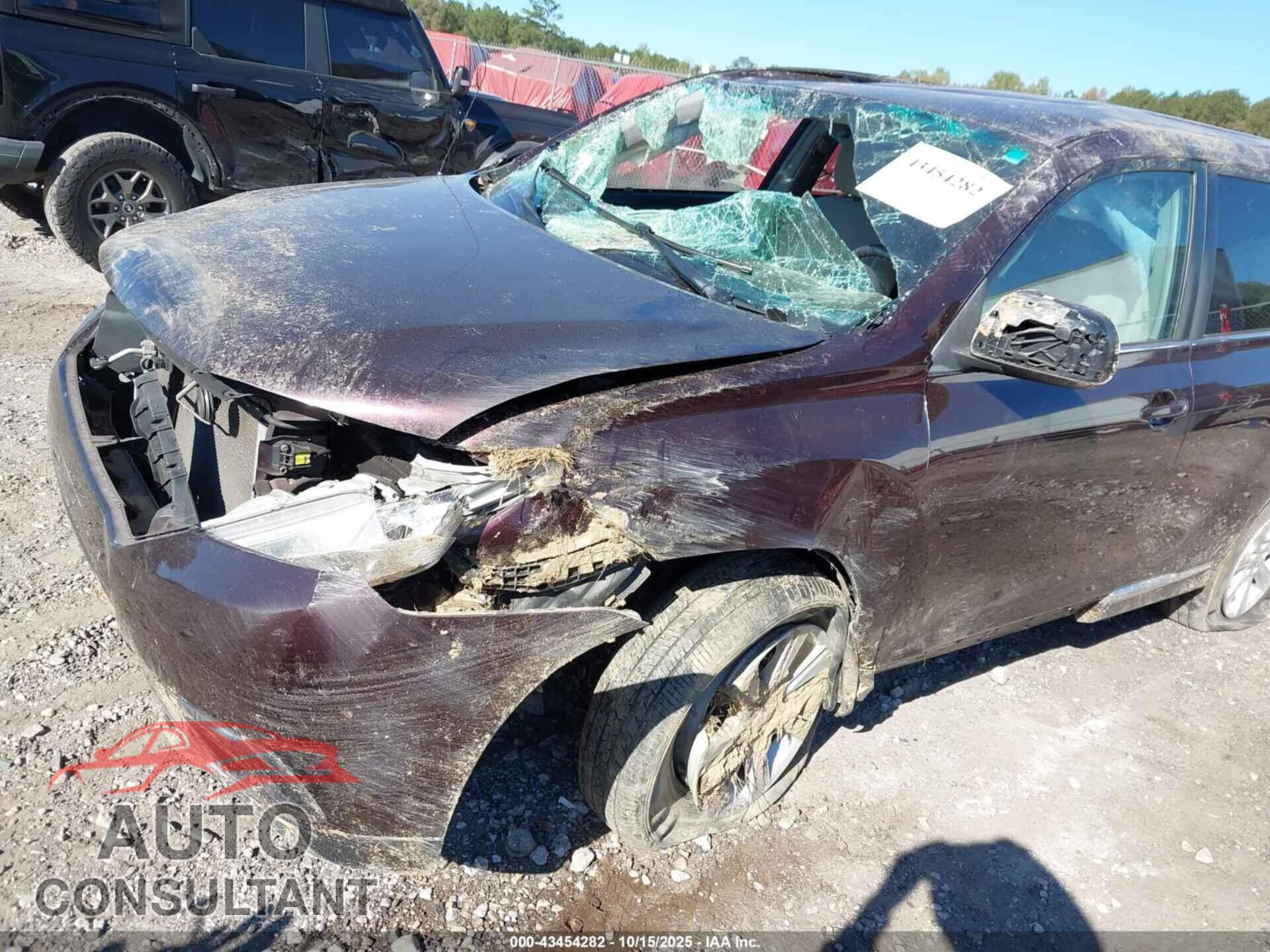 TOYOTA HIGHLANDER 2012 - 5TDBK3EHXCS158575