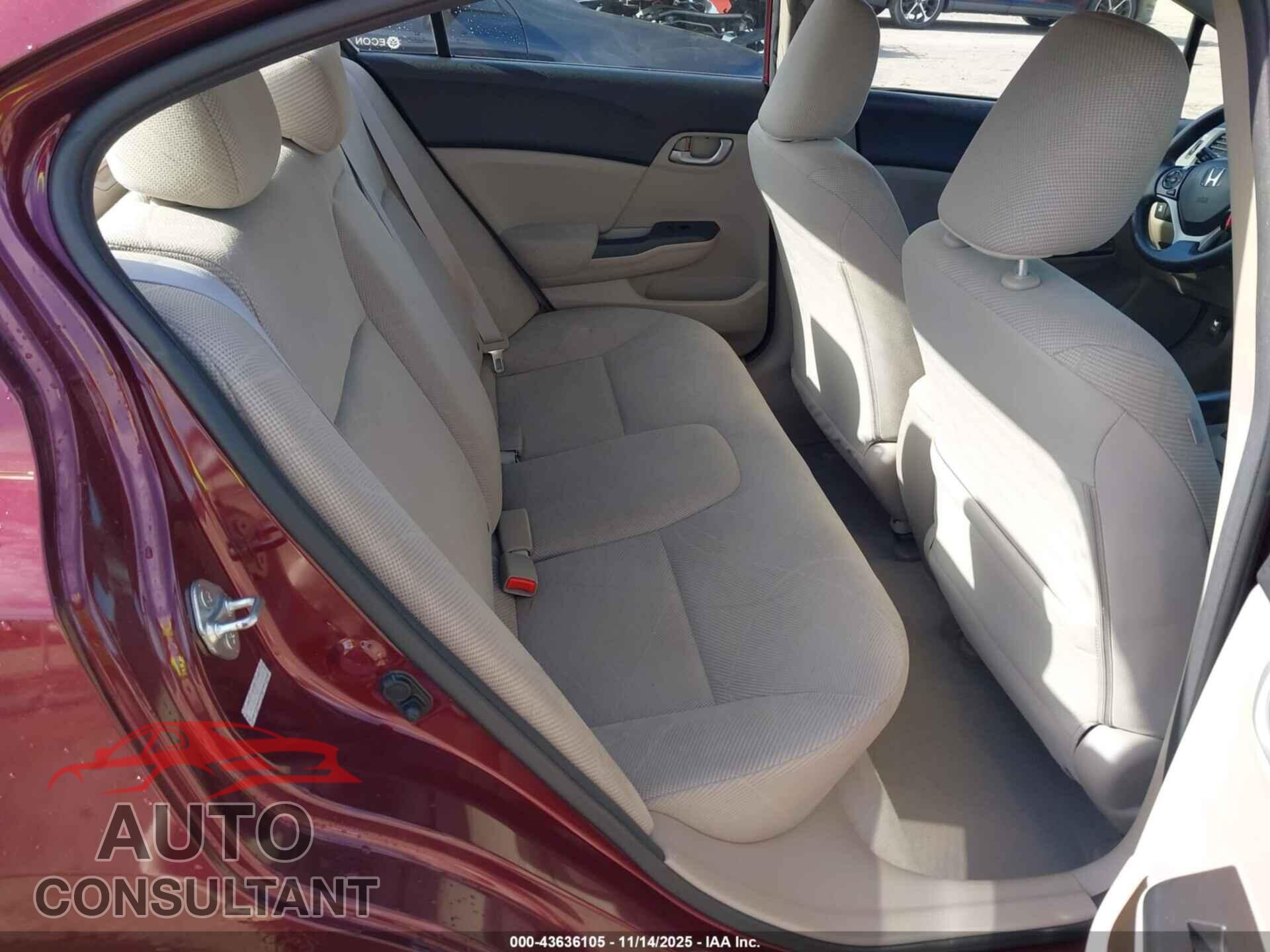 HONDA CIVIC 2012 - 2HGFB2F52CH536520