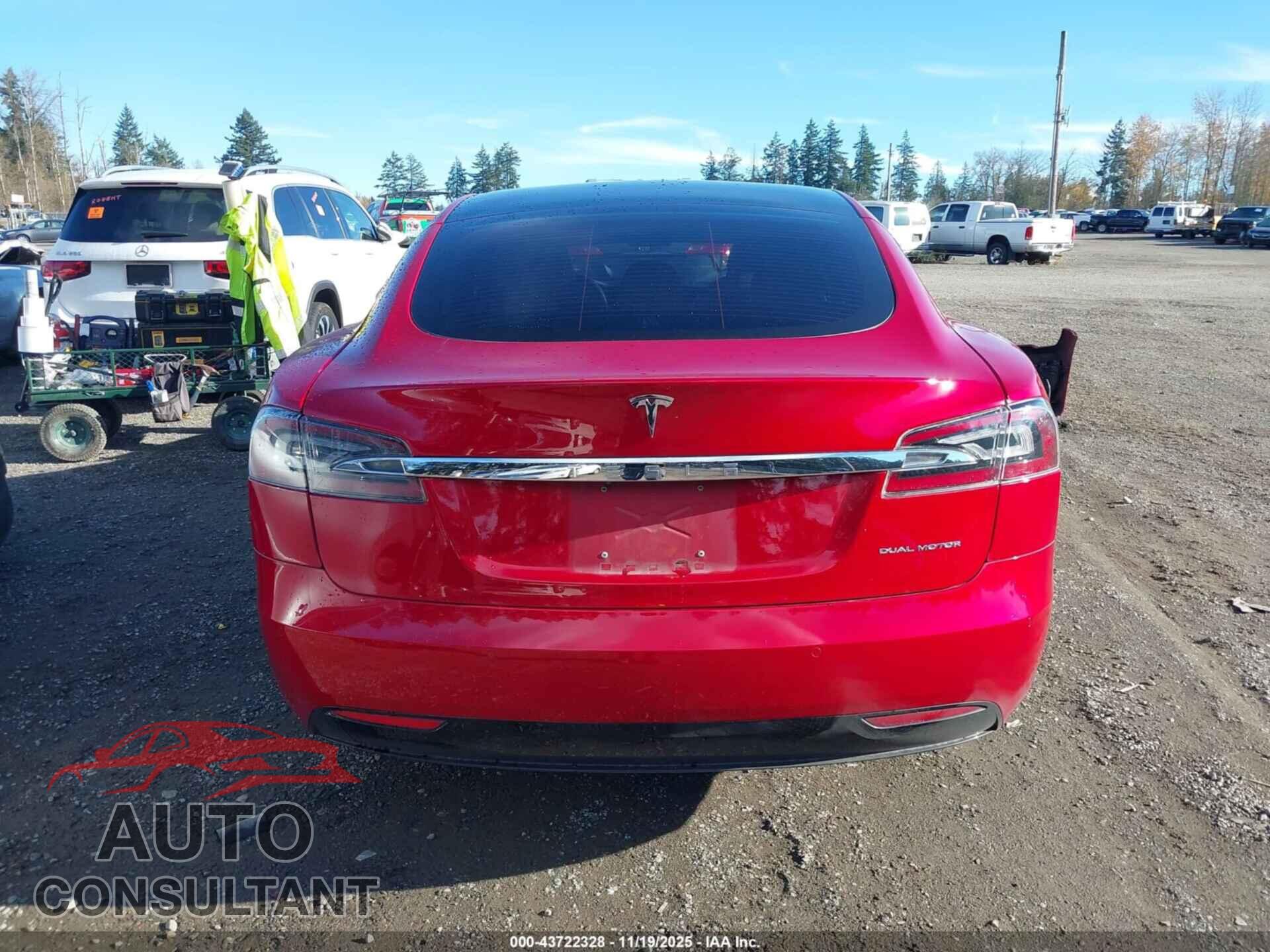 TESLA MODEL S 2020 - 5YJSA1E22LF397951