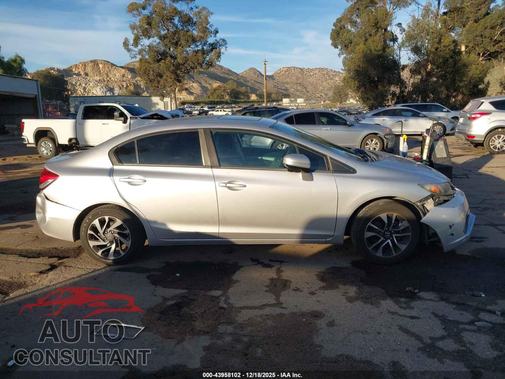 HONDA CIVIC 2014 - 19XFB2F81EE082784
