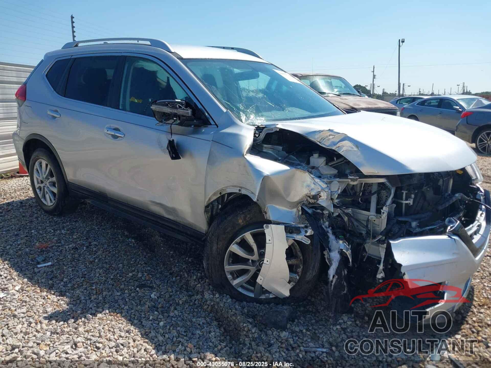 NISSAN ROGUE 2017 - KNMAT2MT2HP554283