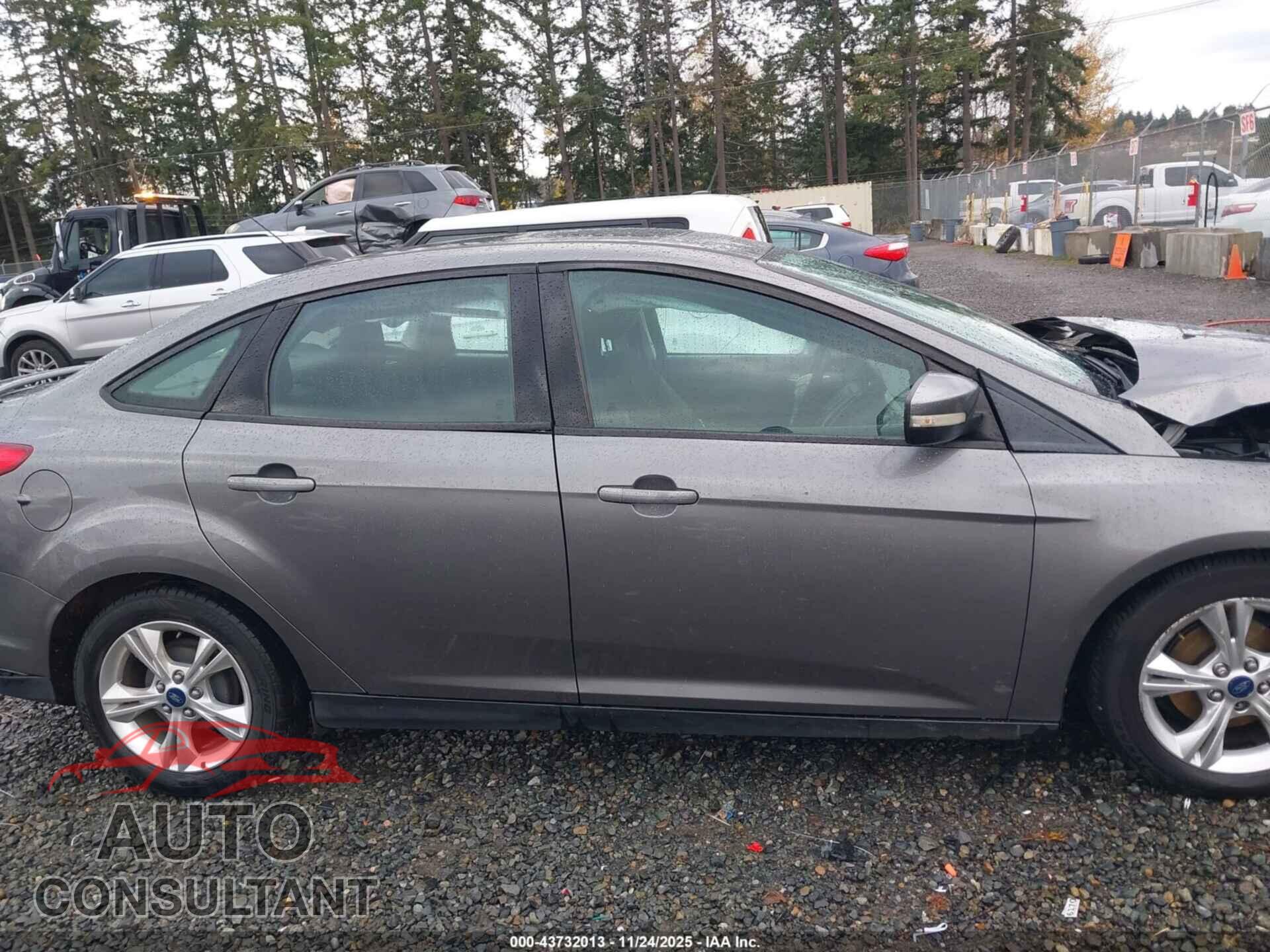 FORD FOCUS 2014 - 1FADP3F27EL200425