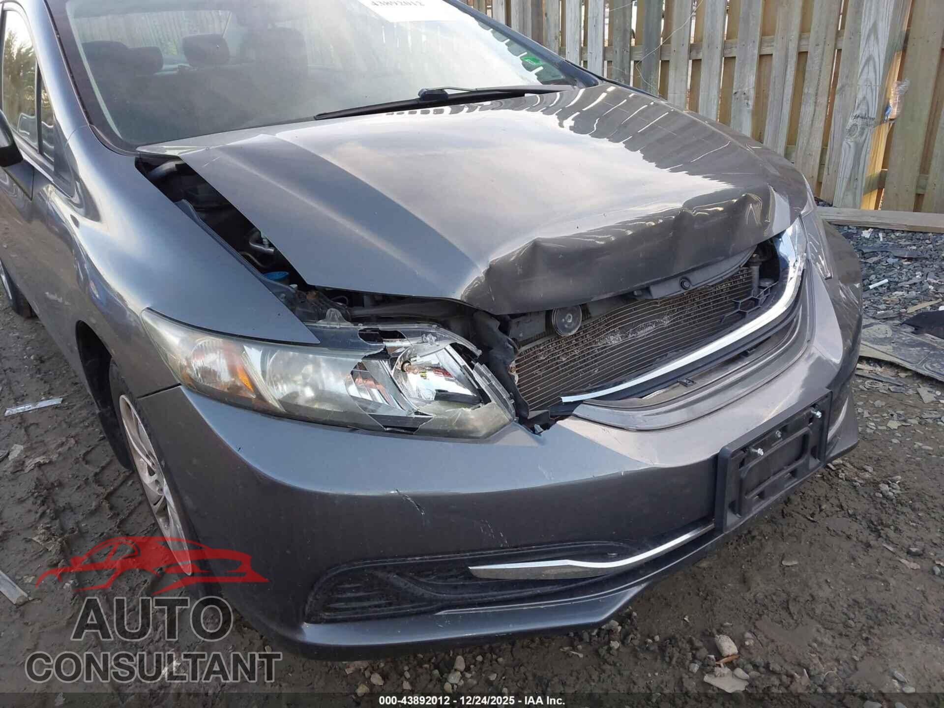 HONDA CIVIC 2013 - 2HGFB2F56DH578545