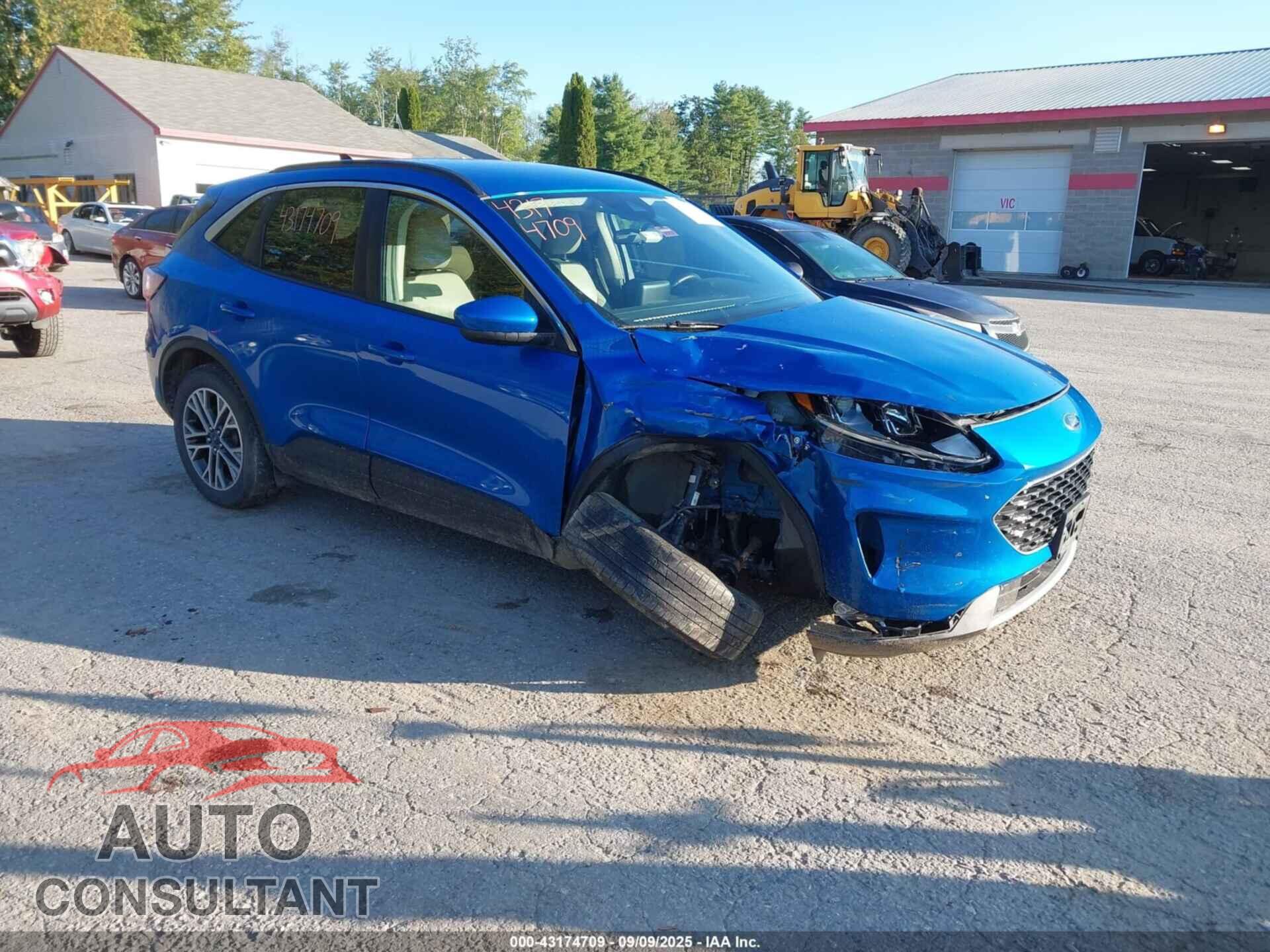 FORD ESCAPE 2020 - 1FMCU9H60LUA89379