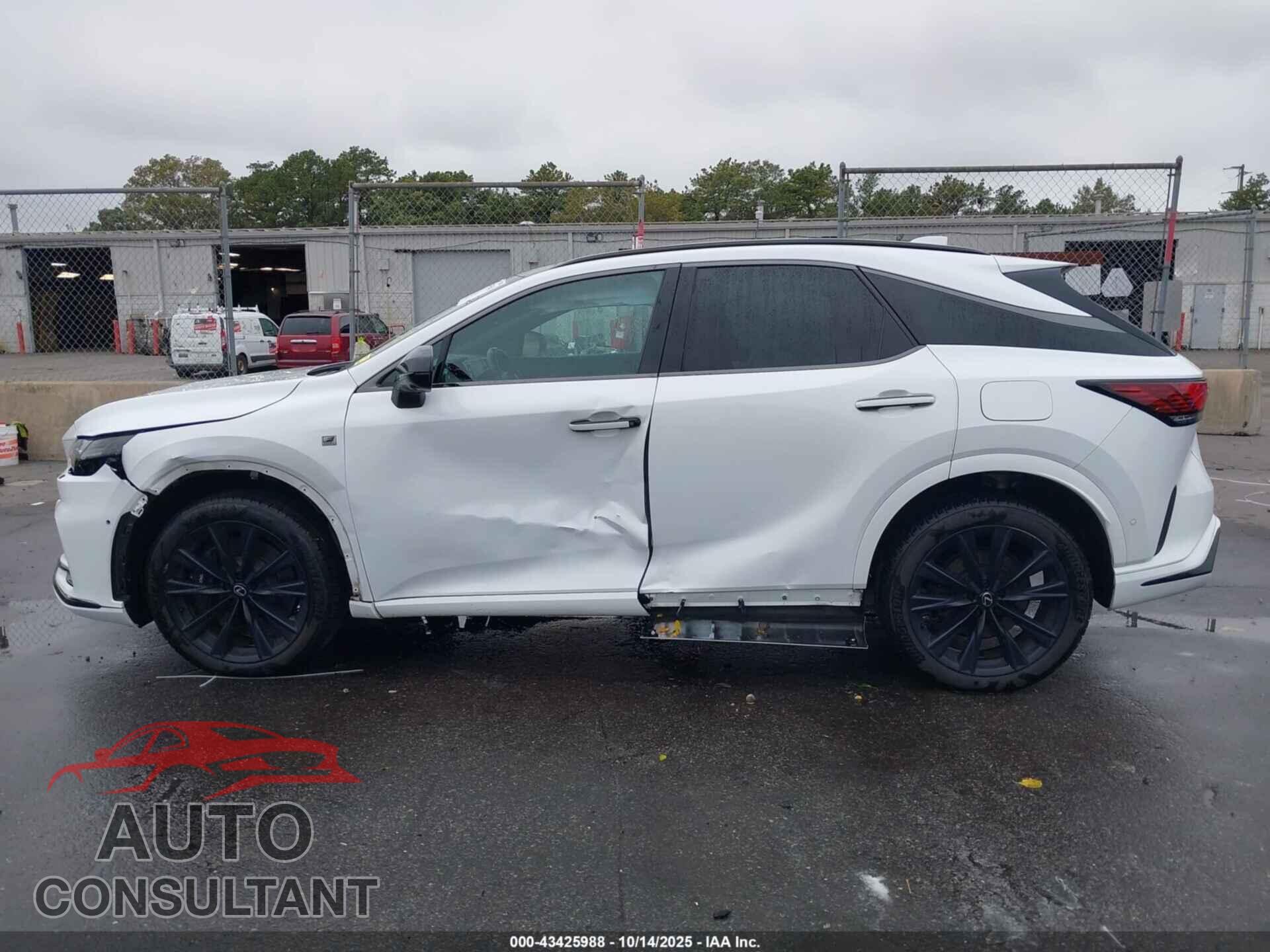 LEXUS RX 500H 2023 - 2T2BCMEA7PC006155