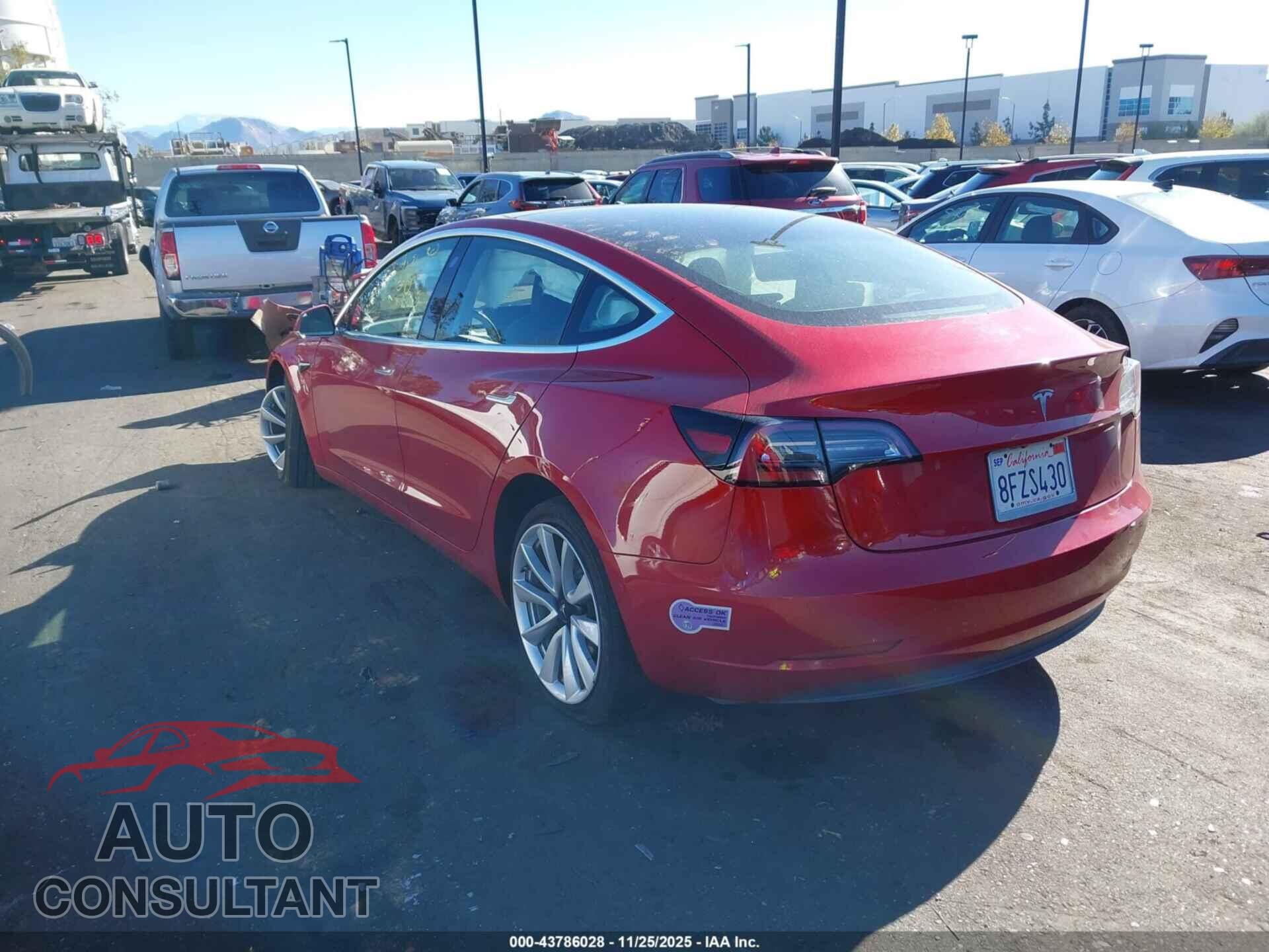 TESLA MODEL 3 2018 - 5YJ3E1EA7JF052671