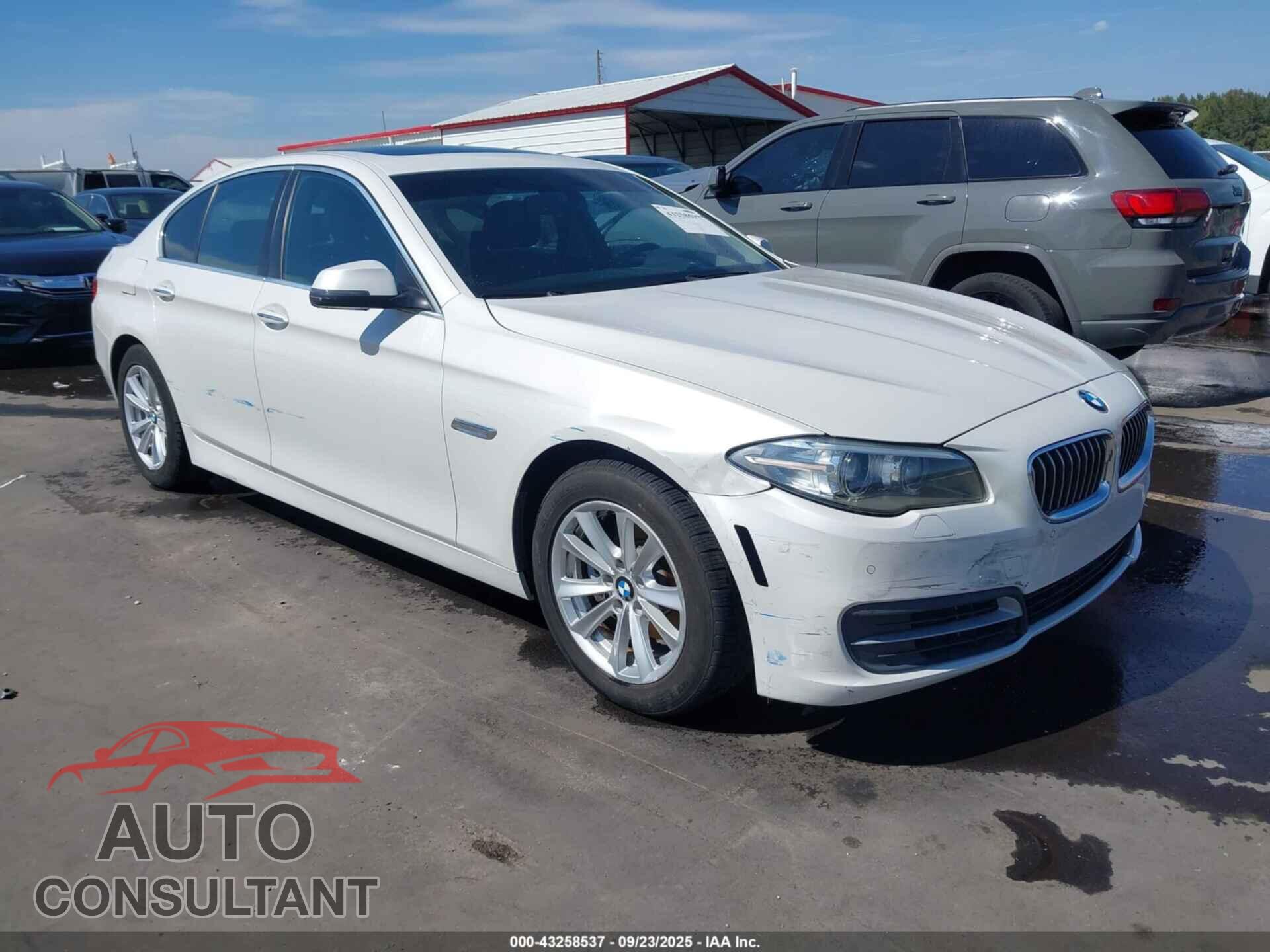 BMW 528I 2014 - WBA5A7C59ED615758