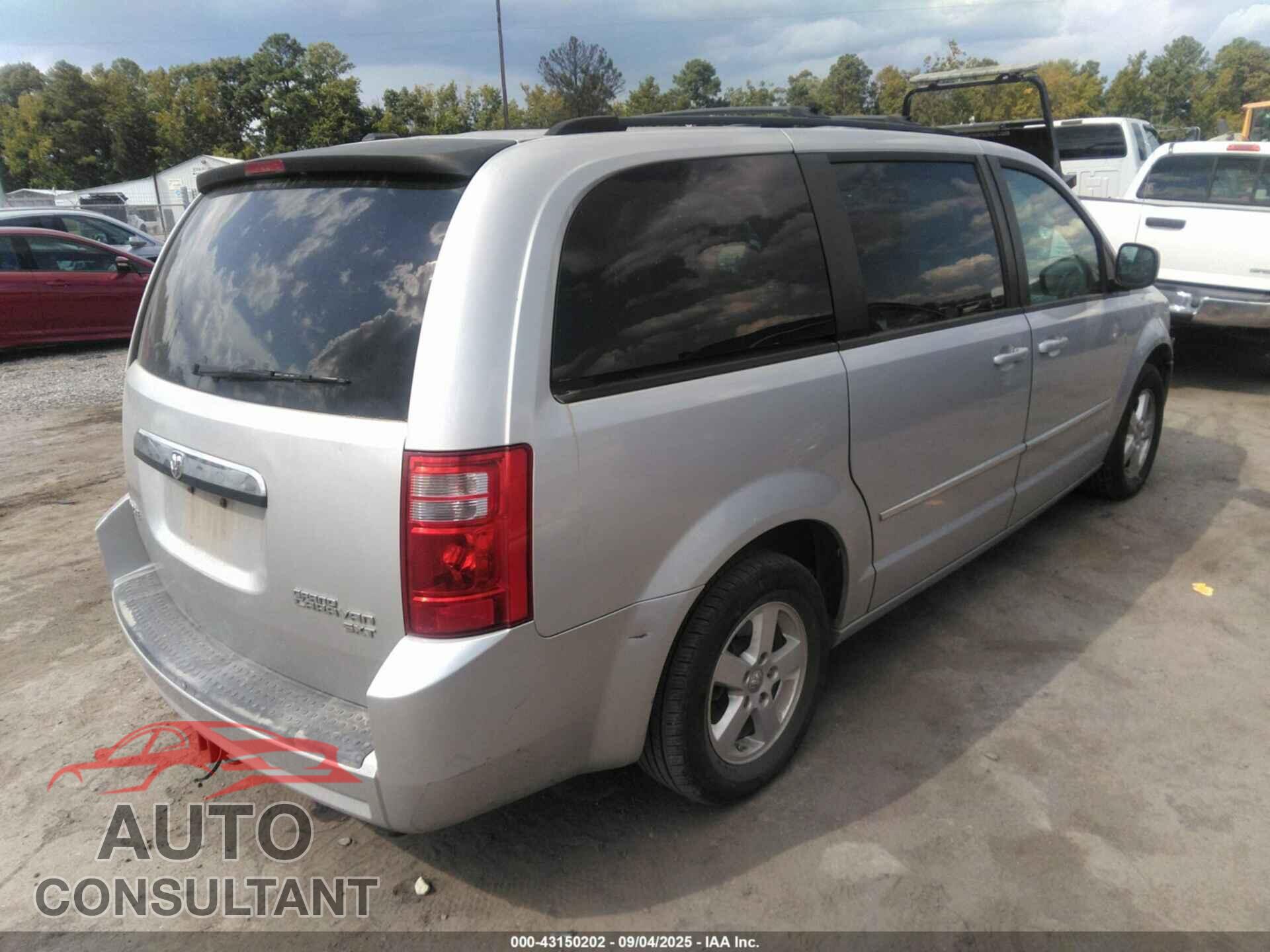 DODGE GRAND CARAVAN 2010 - 2D4RN5D15AR100680