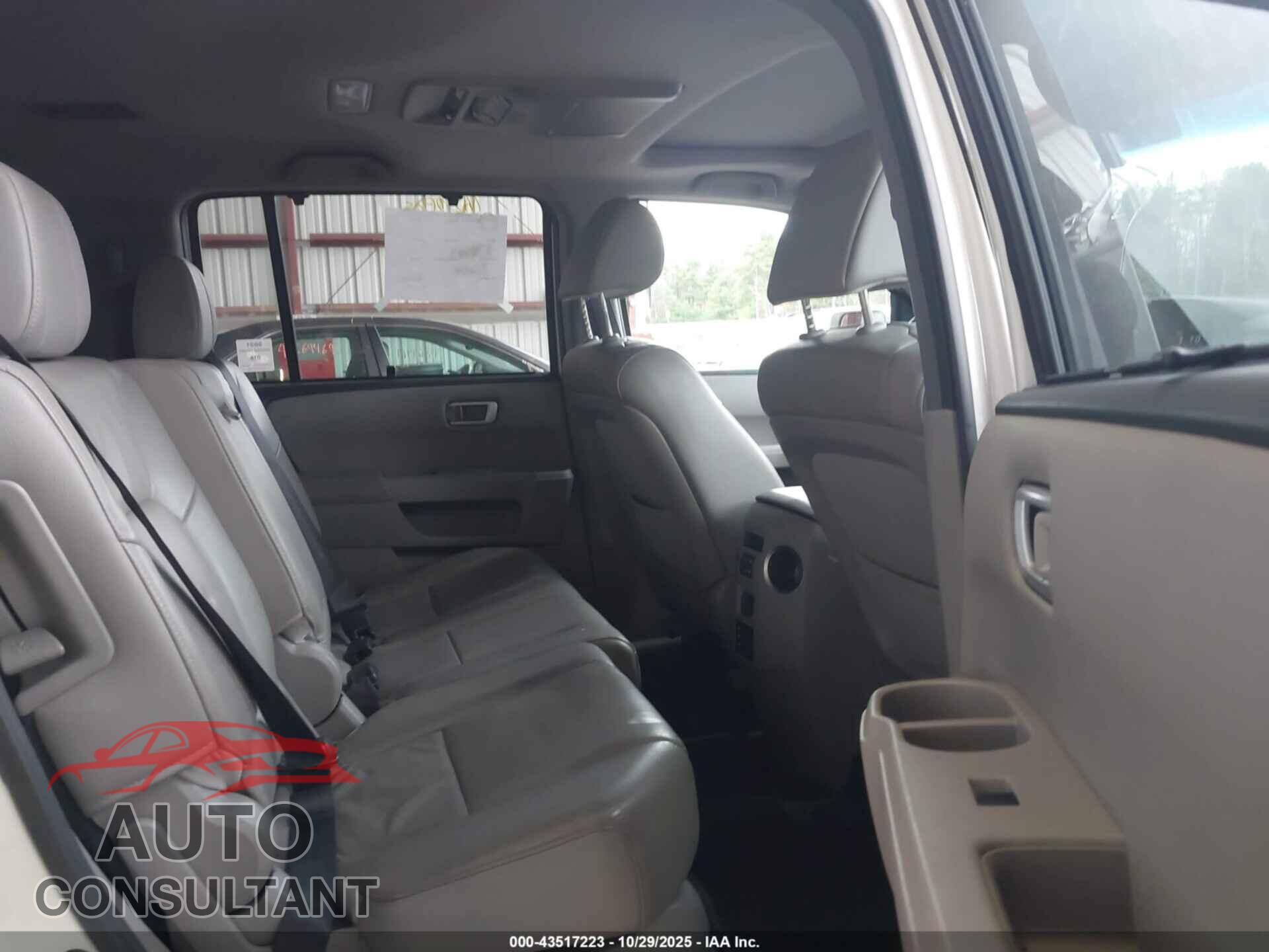 HONDA PILOT 2013 - 5FNYF4H91DB084848