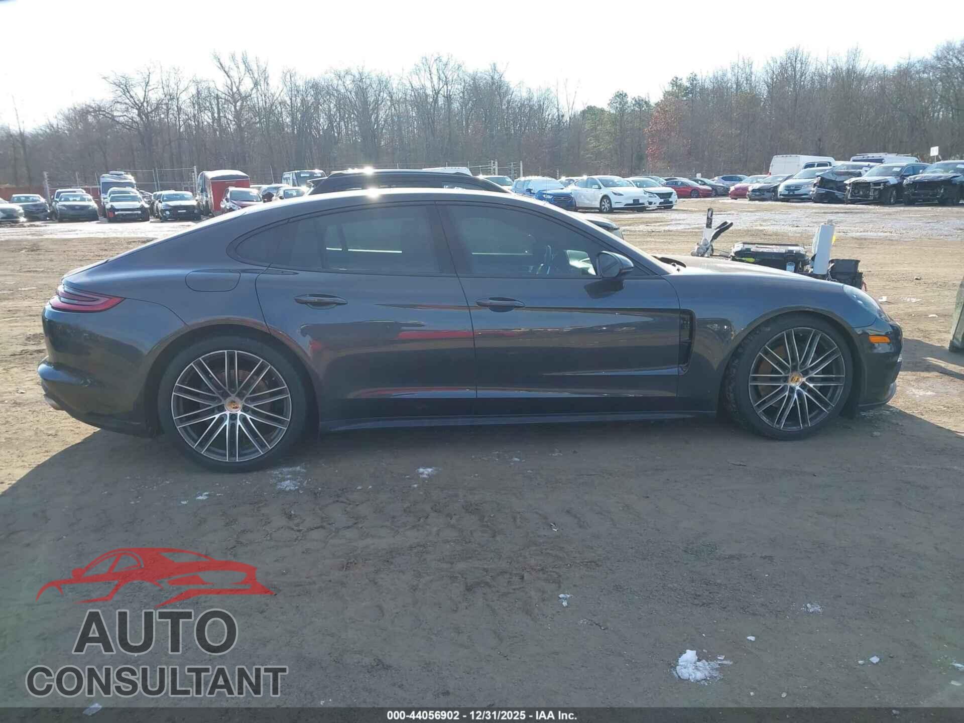 PORSCHE PANAMERA 2017 - WP0AB2A73HL122979