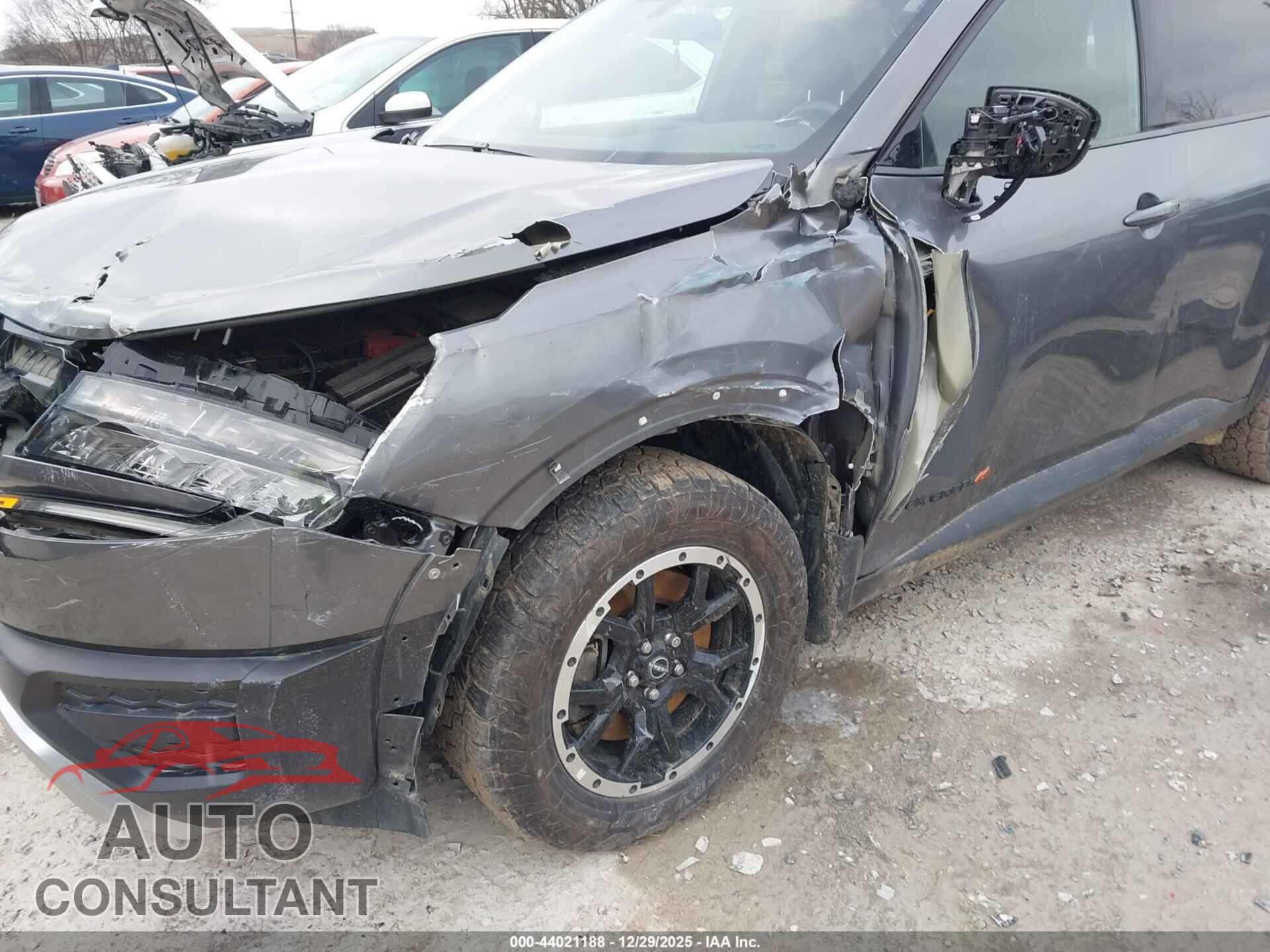 NISSAN PATHFINDER 2024 - 5N1DR3BD4RC268243