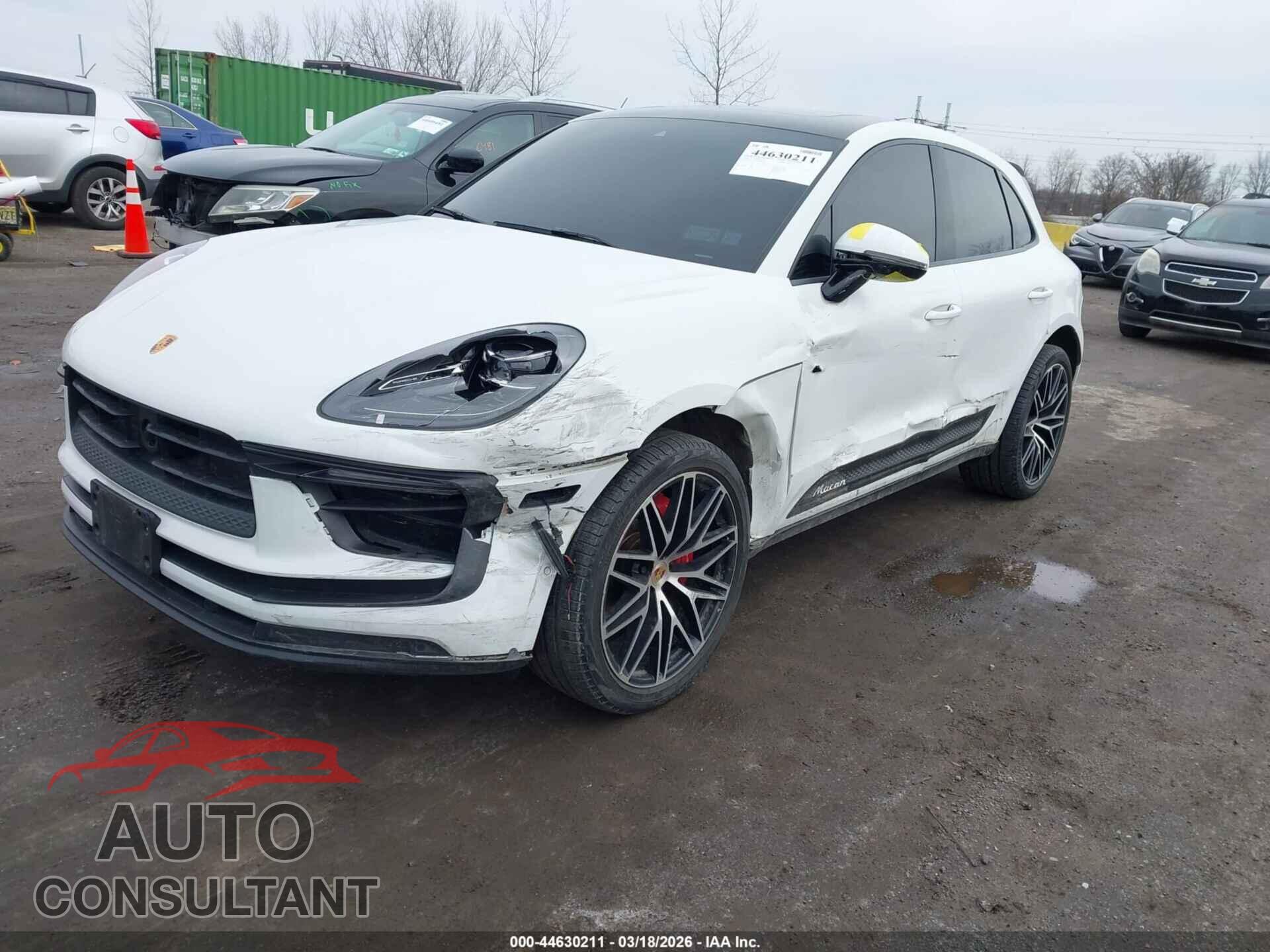 PORSCHE MACAN 2024 - WP1AA2A52RLB03115