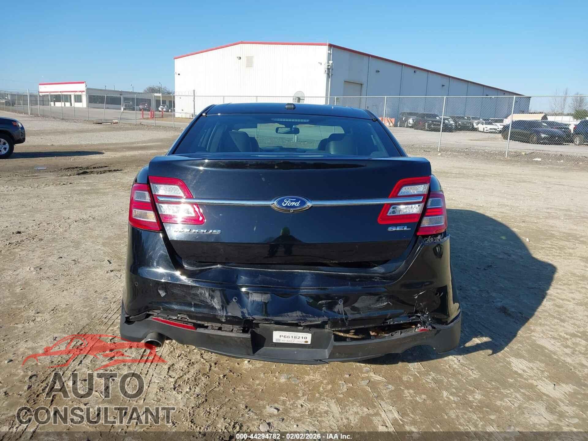 FORD TAURUS 2016 - 1FAHP2E89GG130858