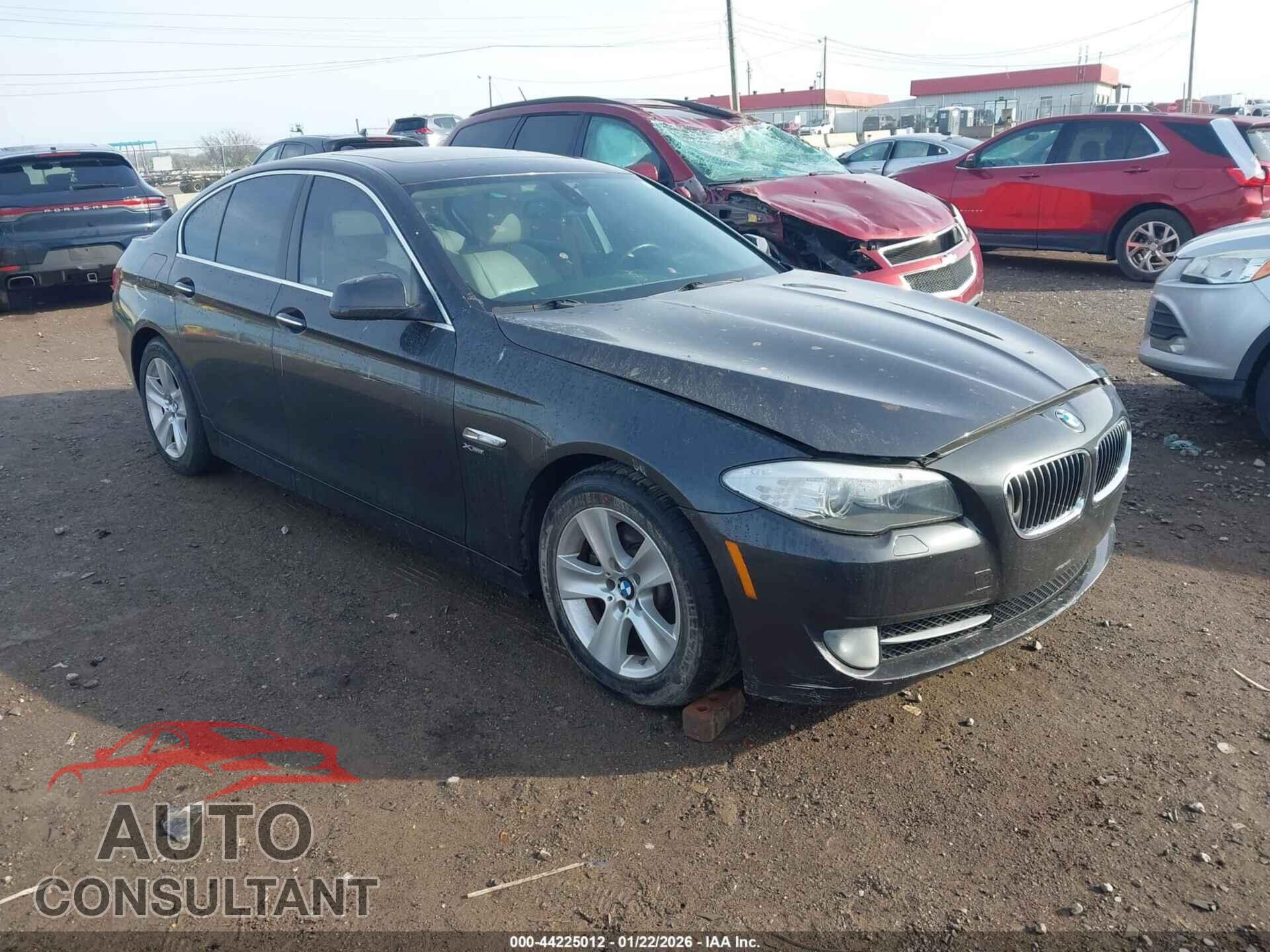 BMW 528I 2012 - WBAXH5C59CDW09836