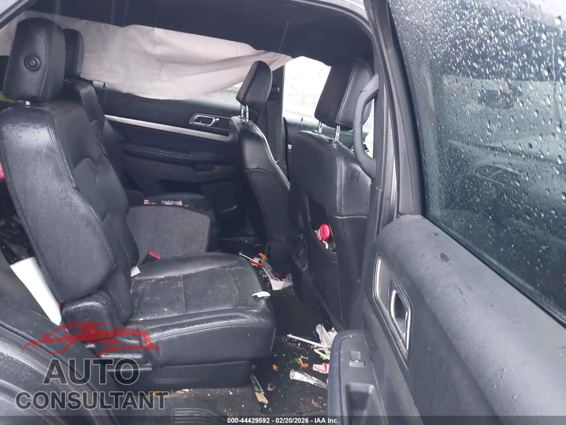 FORD EXPLORER 2018 - 1FM5K7D89JGB53795