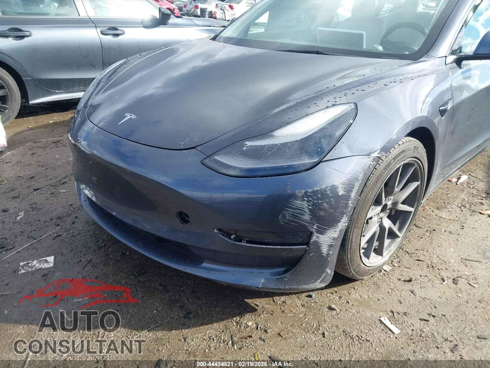 TESLA MODEL 3 2021 - 5YJ3E1EA5MF088542