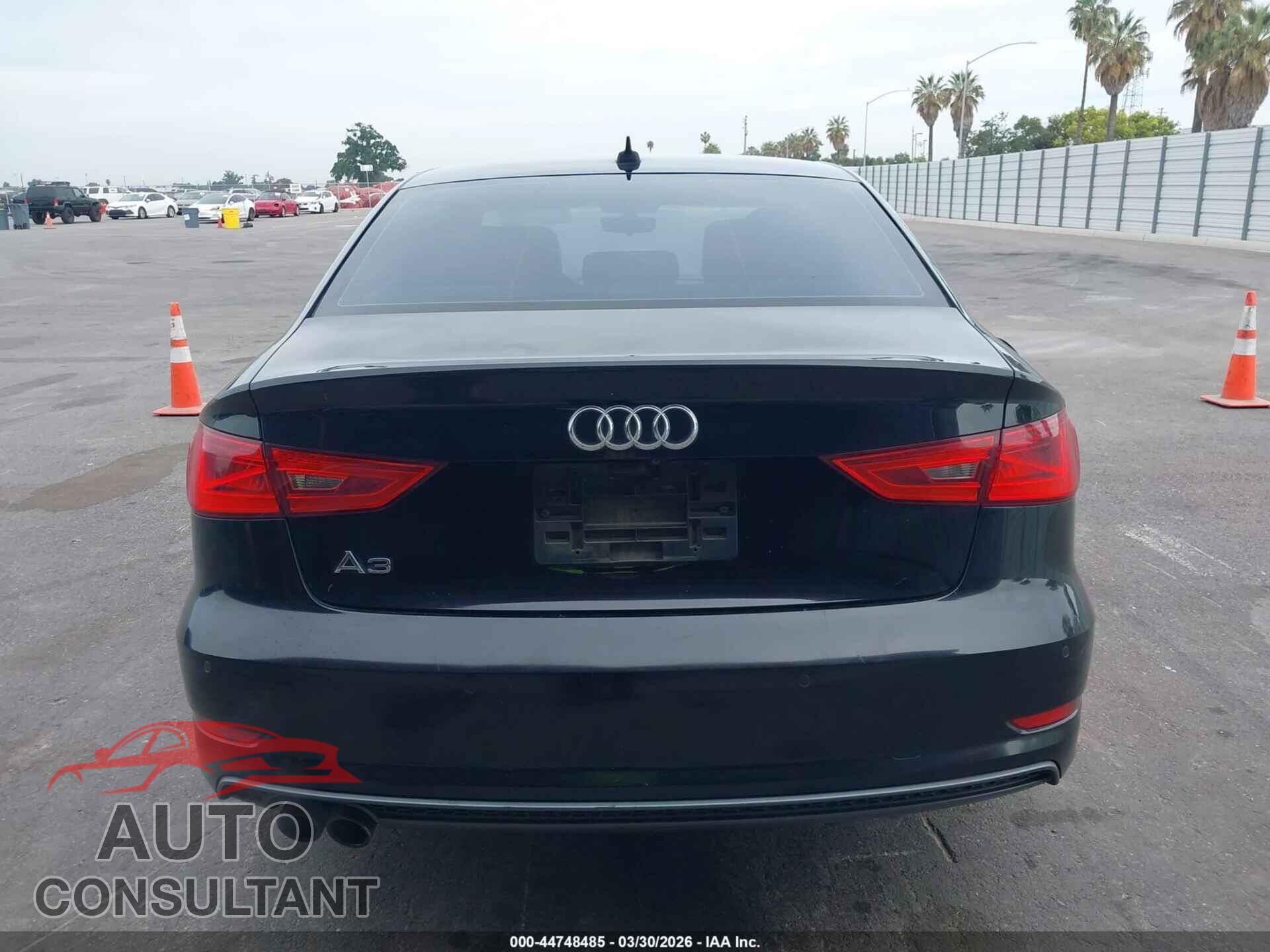 AUDI A3 2016 - WAUA7GFF5G1113500