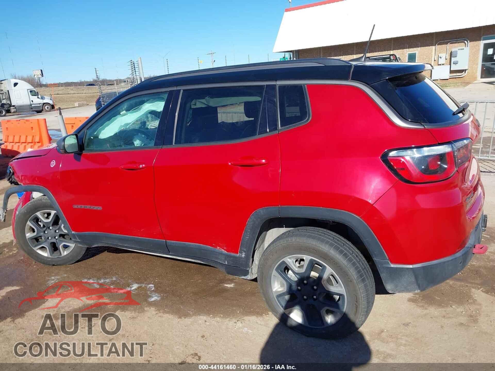 JEEP COMPASS 2018 - 3C4NJDDB2JT231234